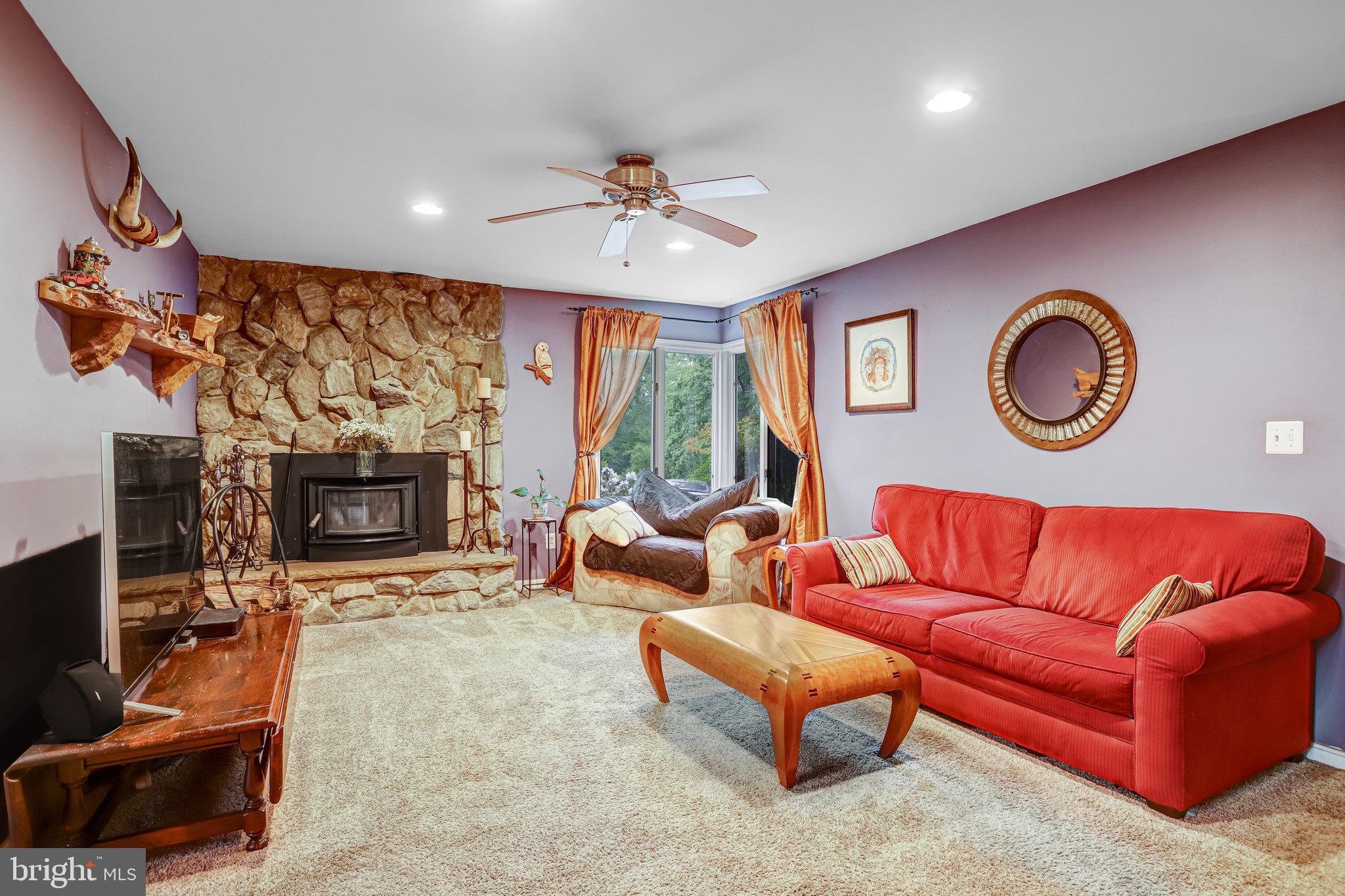 LINGANORE VIEW - Residential