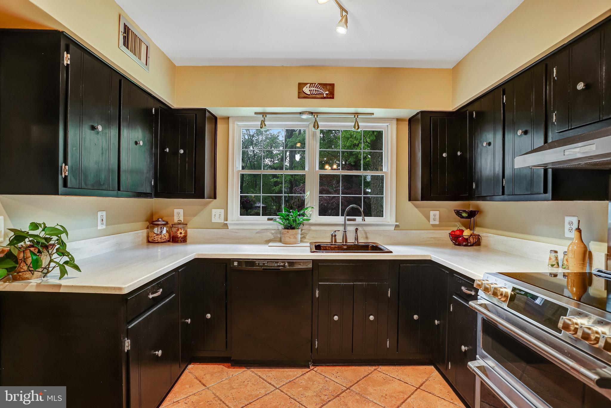 LINGANORE VIEW - Residential