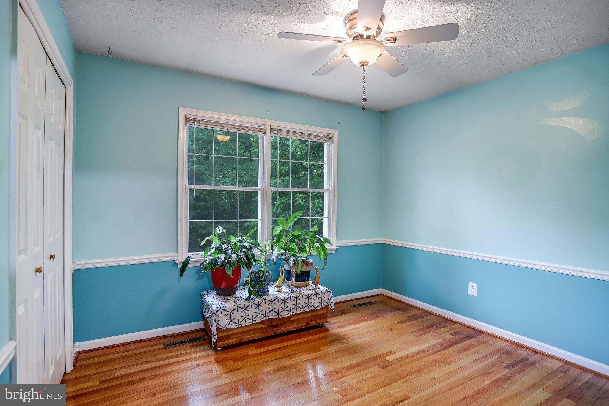 LINGANORE VIEW - Residential