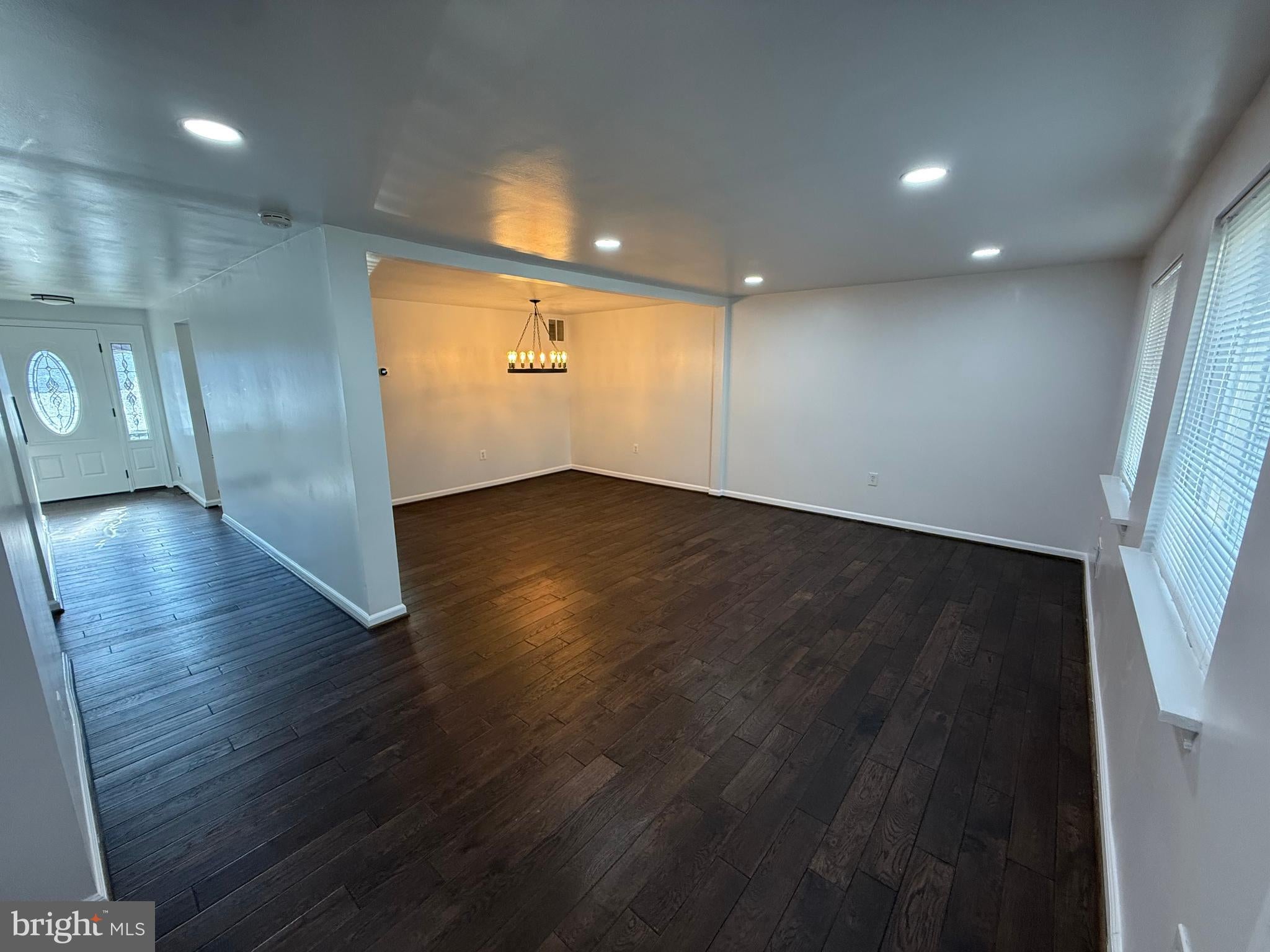 8049 SAINT ANNES COURT