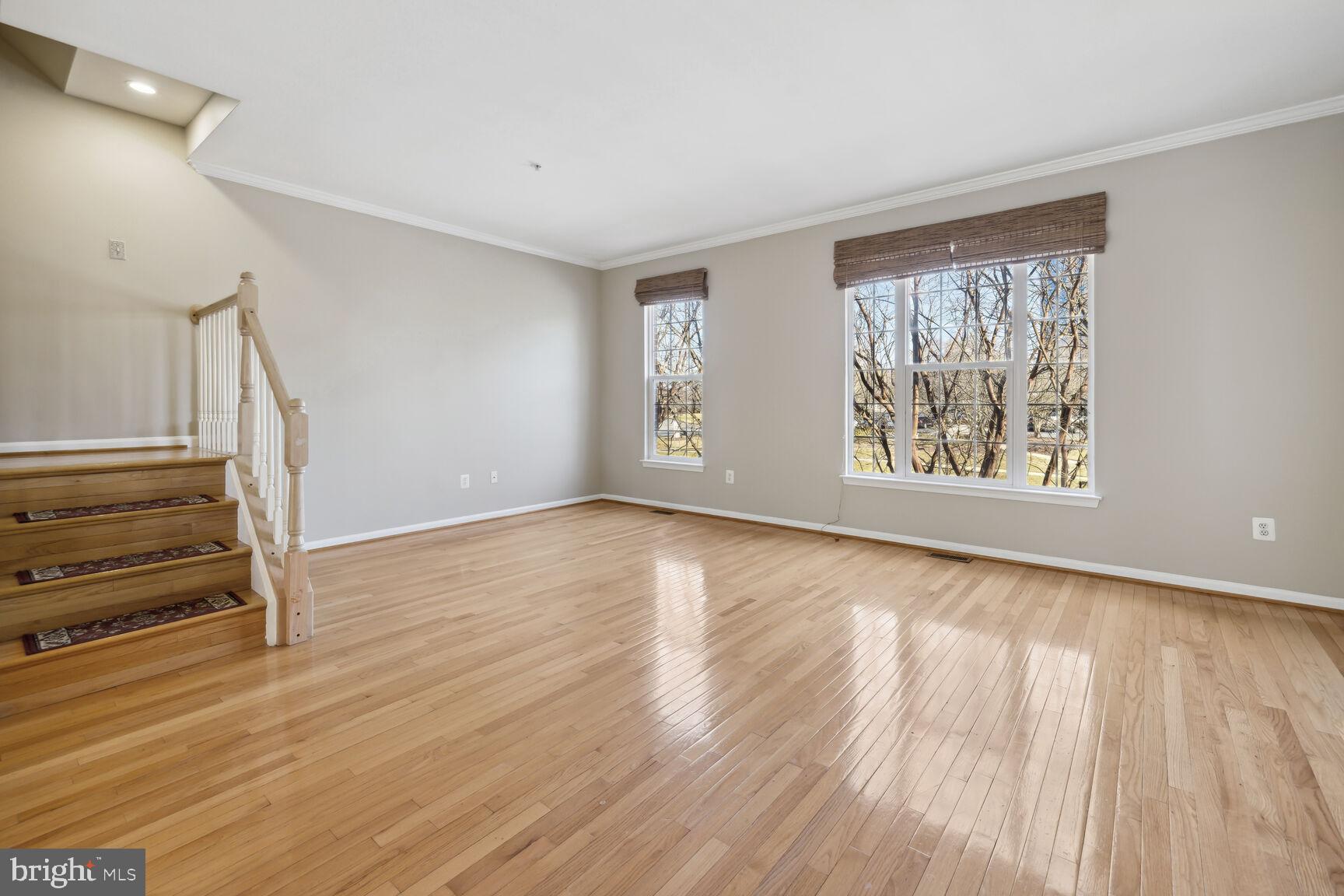 WASHINGTONIAN CENTER - Residential Lease