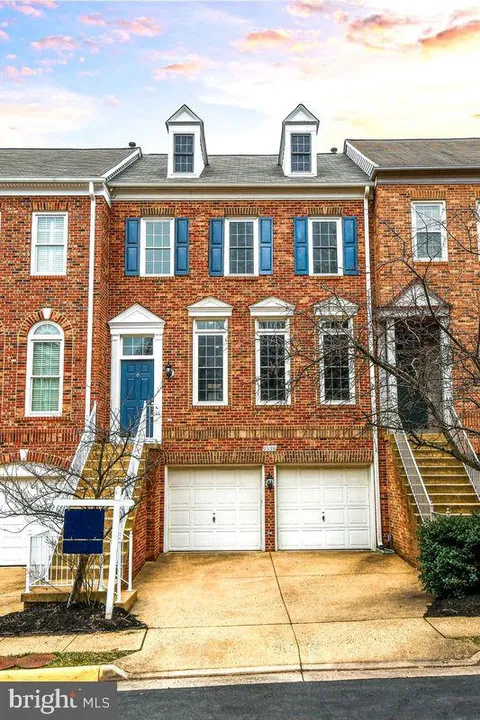 9538 Lagersfield Circle, Vienna, VA MLS: VAFX2221684