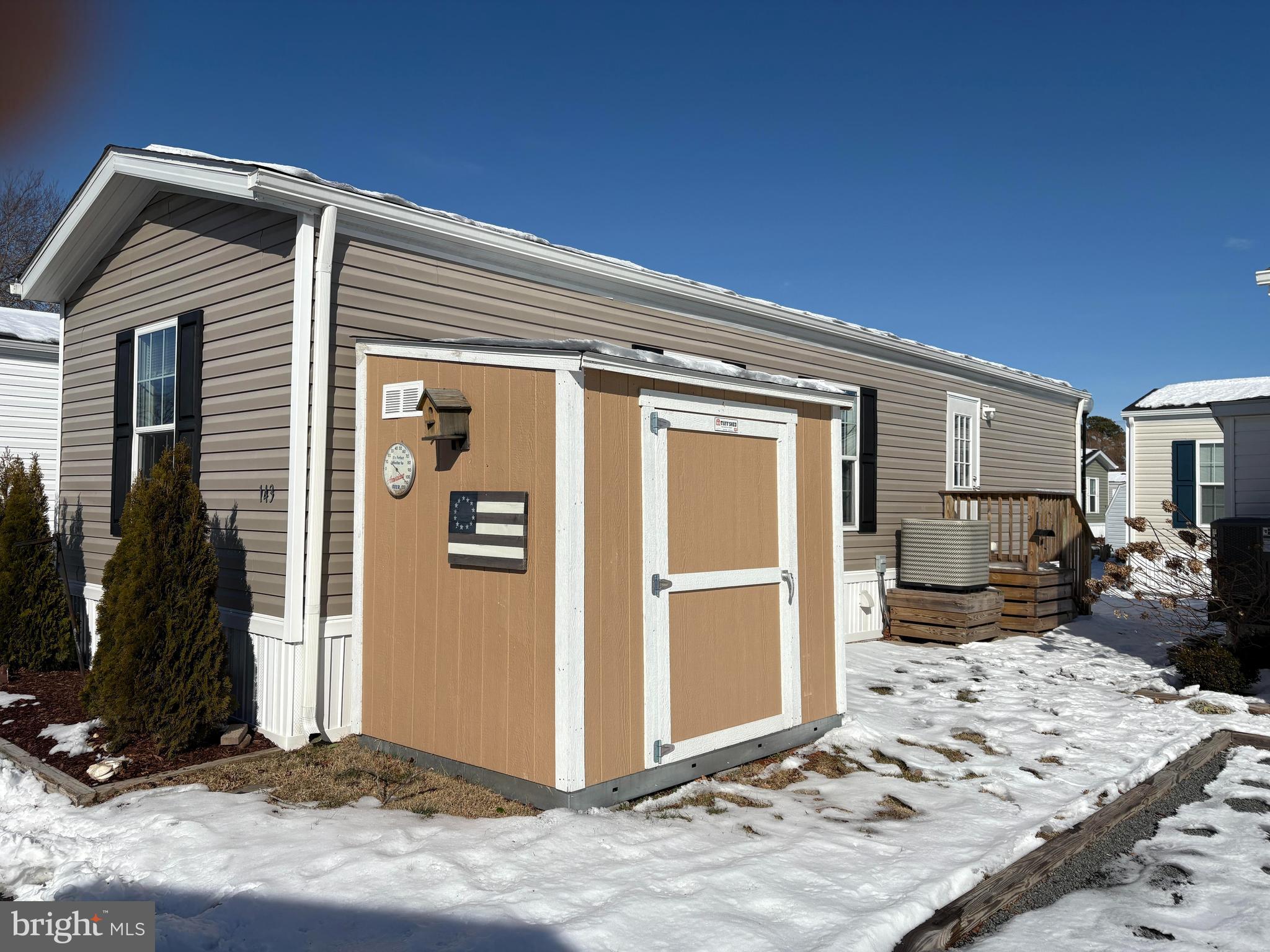 SALT LIFE PARK LLC - Residential