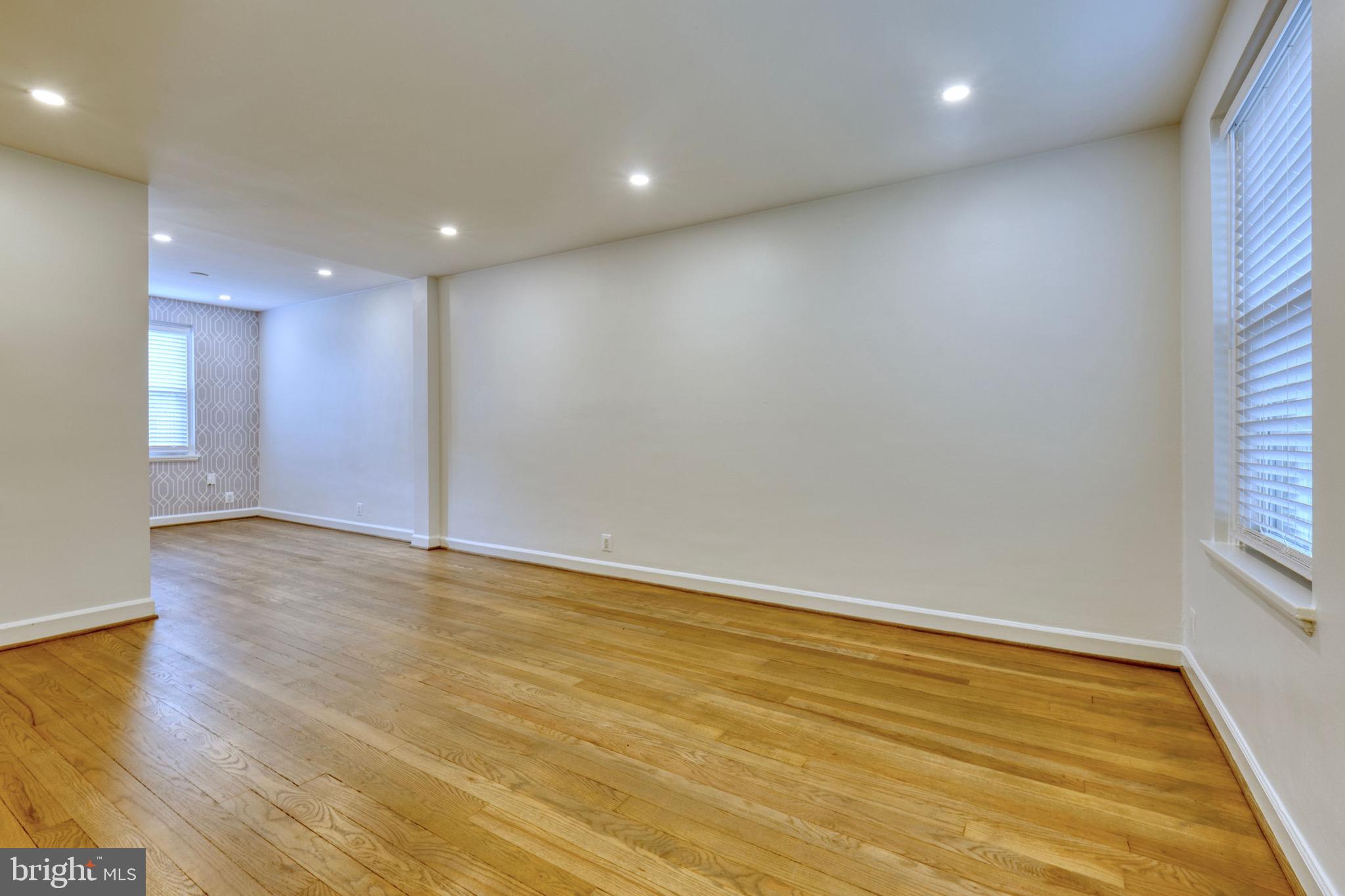 FAIRLINGTON MEADOWS - Residential Lease