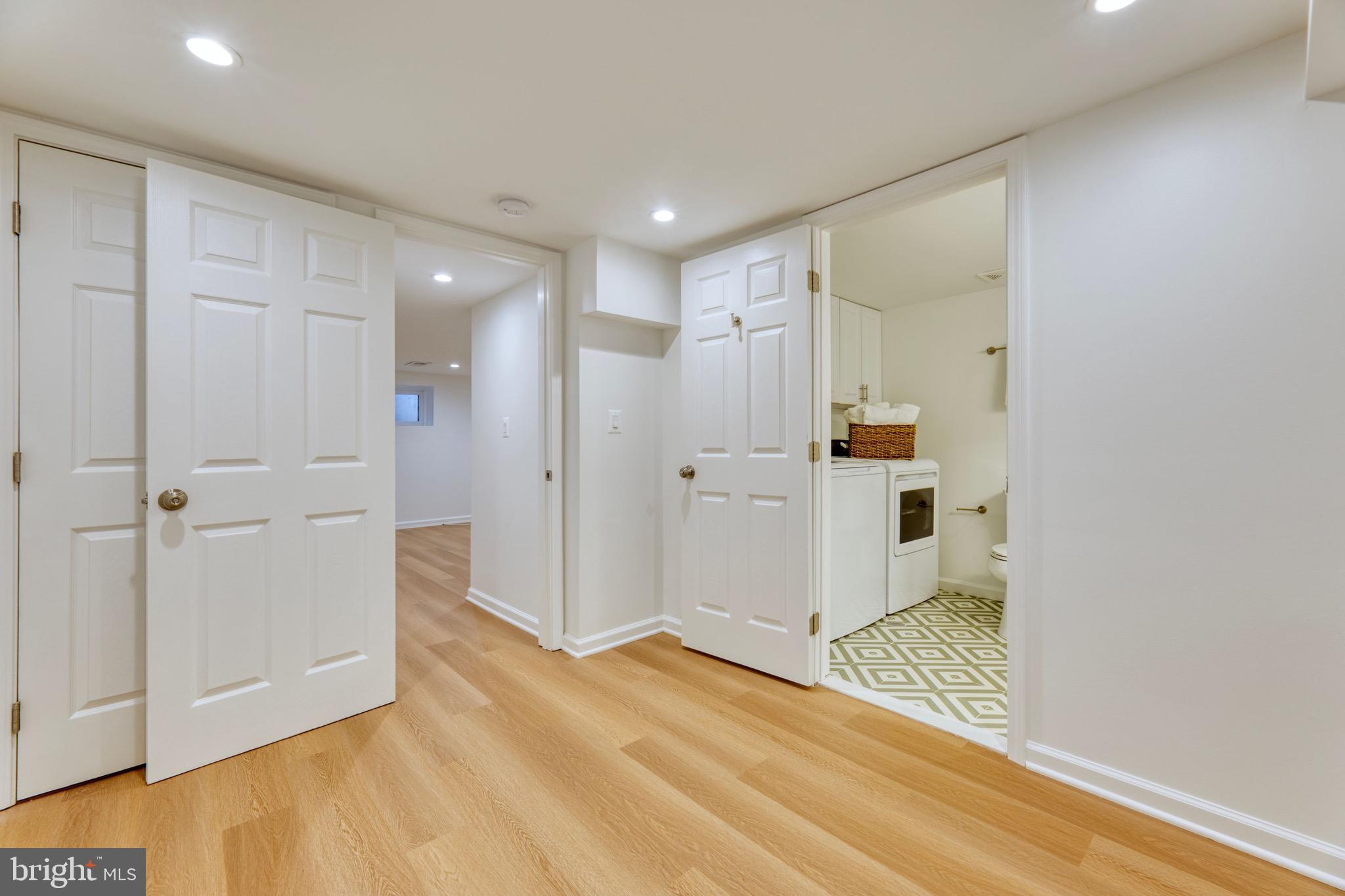 FAIRLINGTON MEADOWS - Residential Lease