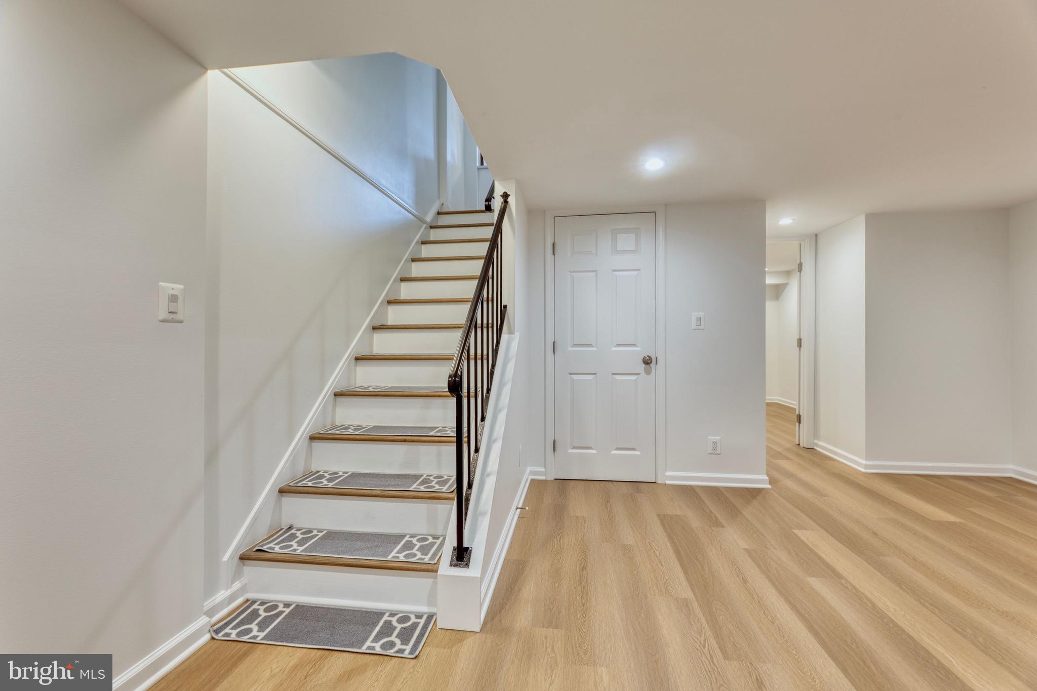 FAIRLINGTON MEADOWS - Residential Lease