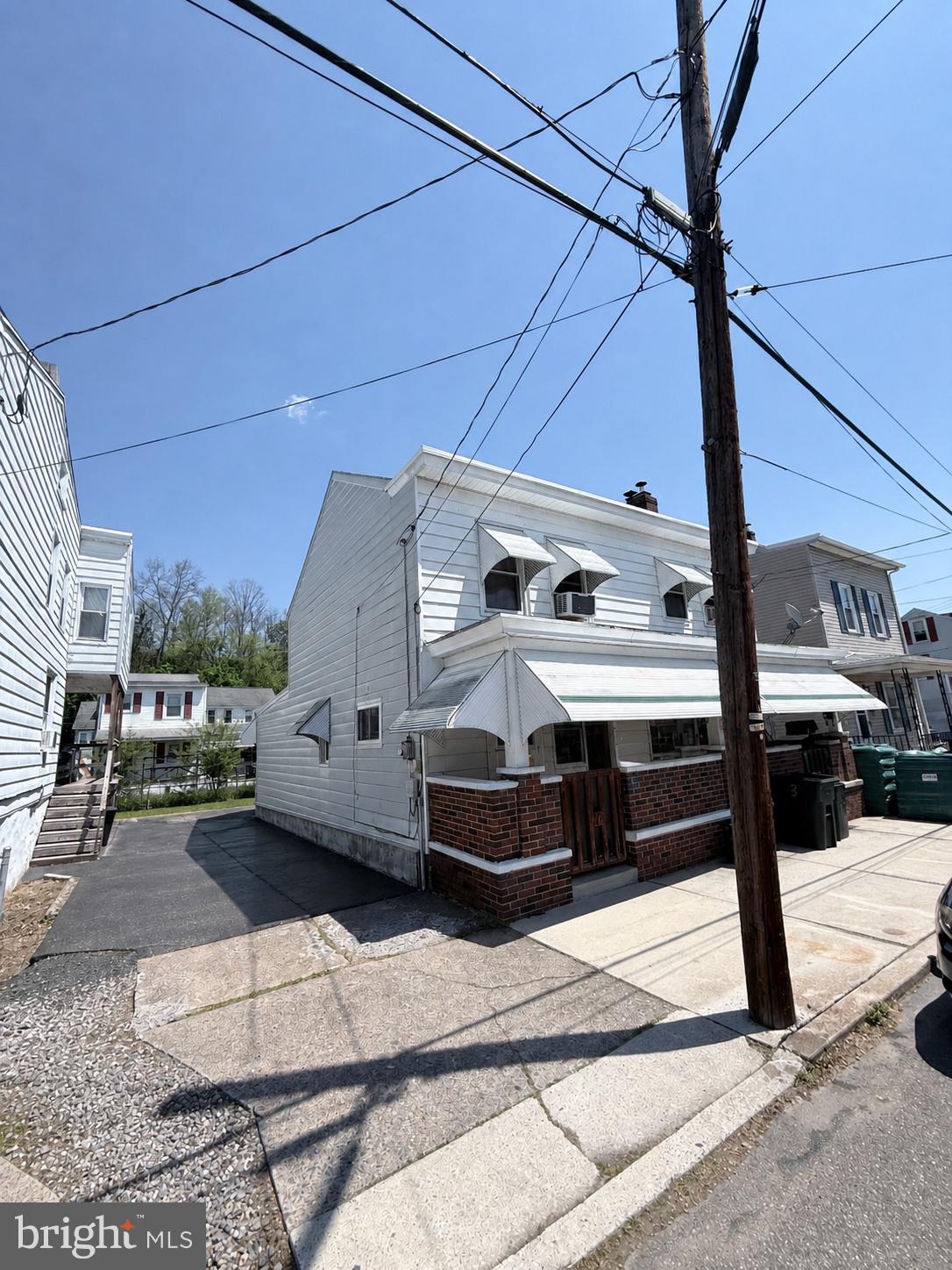 5 N MORRIS STREET
