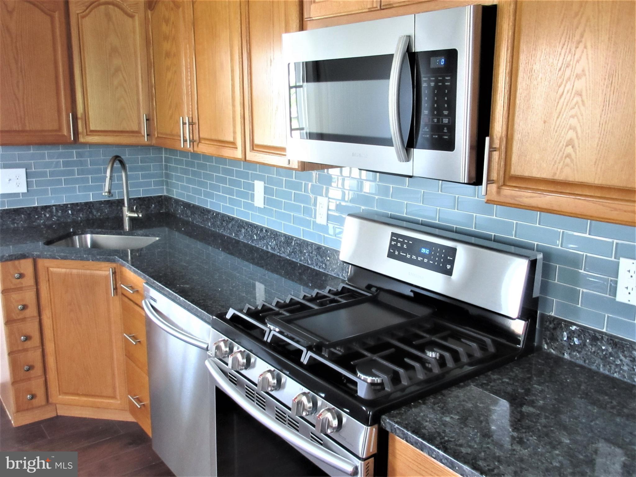 NORWOOD PARK - Residential