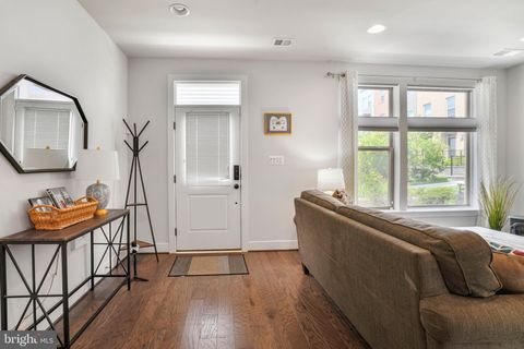 5140 LONGSTONE WAY ROCKVILLE MD 20852
