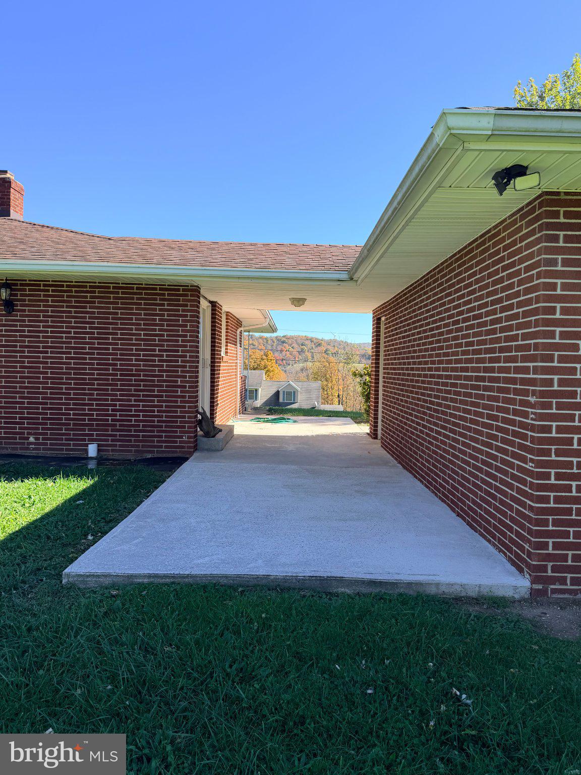 12117 OLD LEGISLATIVE ROAD SW