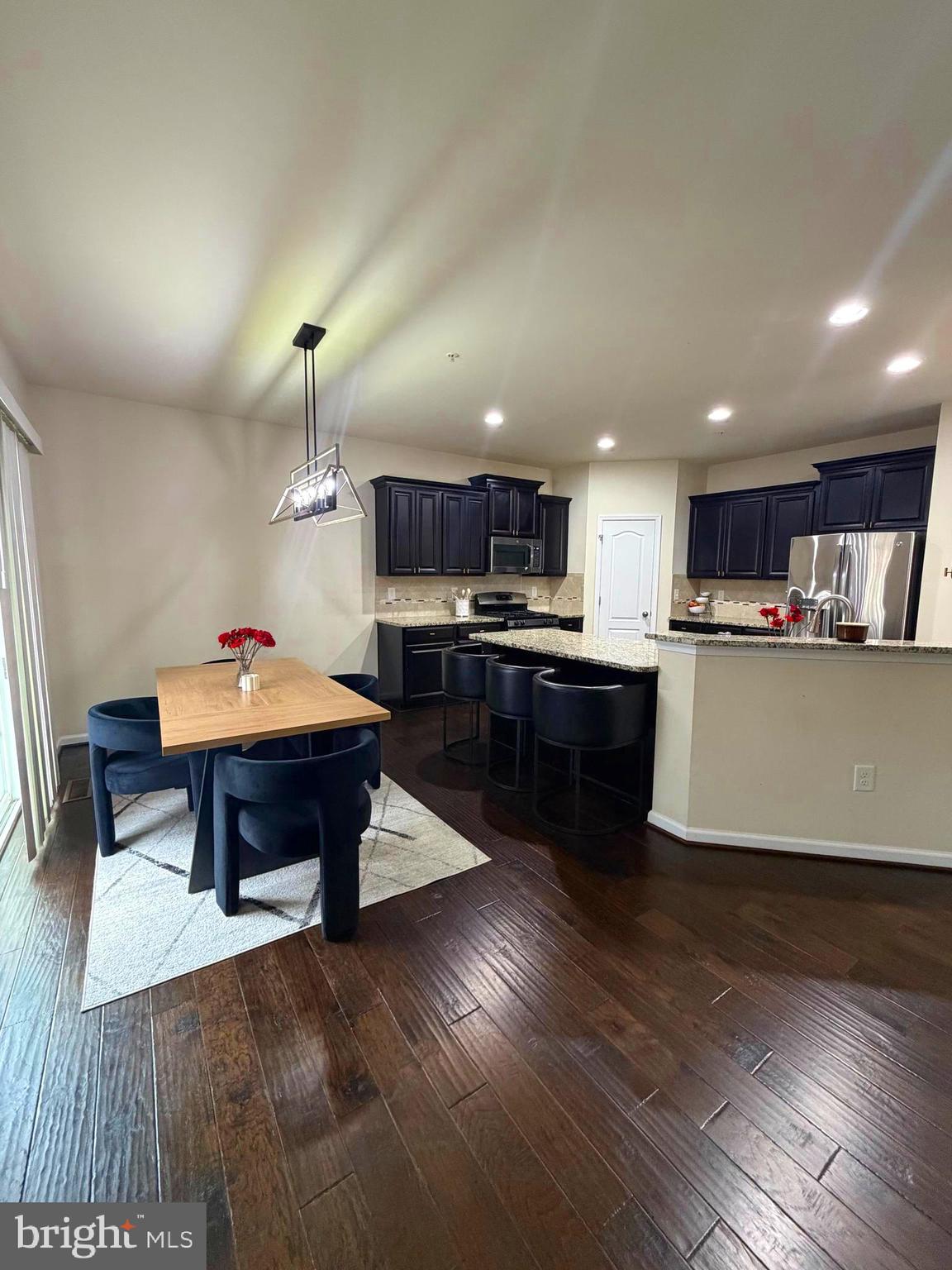 TANYARD SPRINGS - Residential Lease