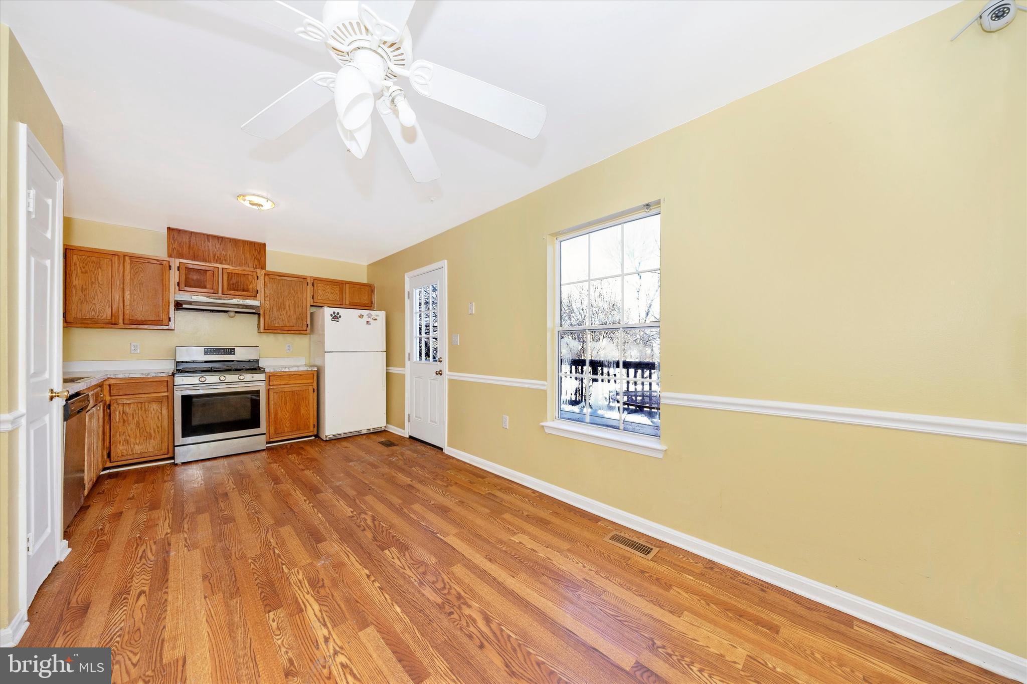 COMMONS OF AVALON - Residential