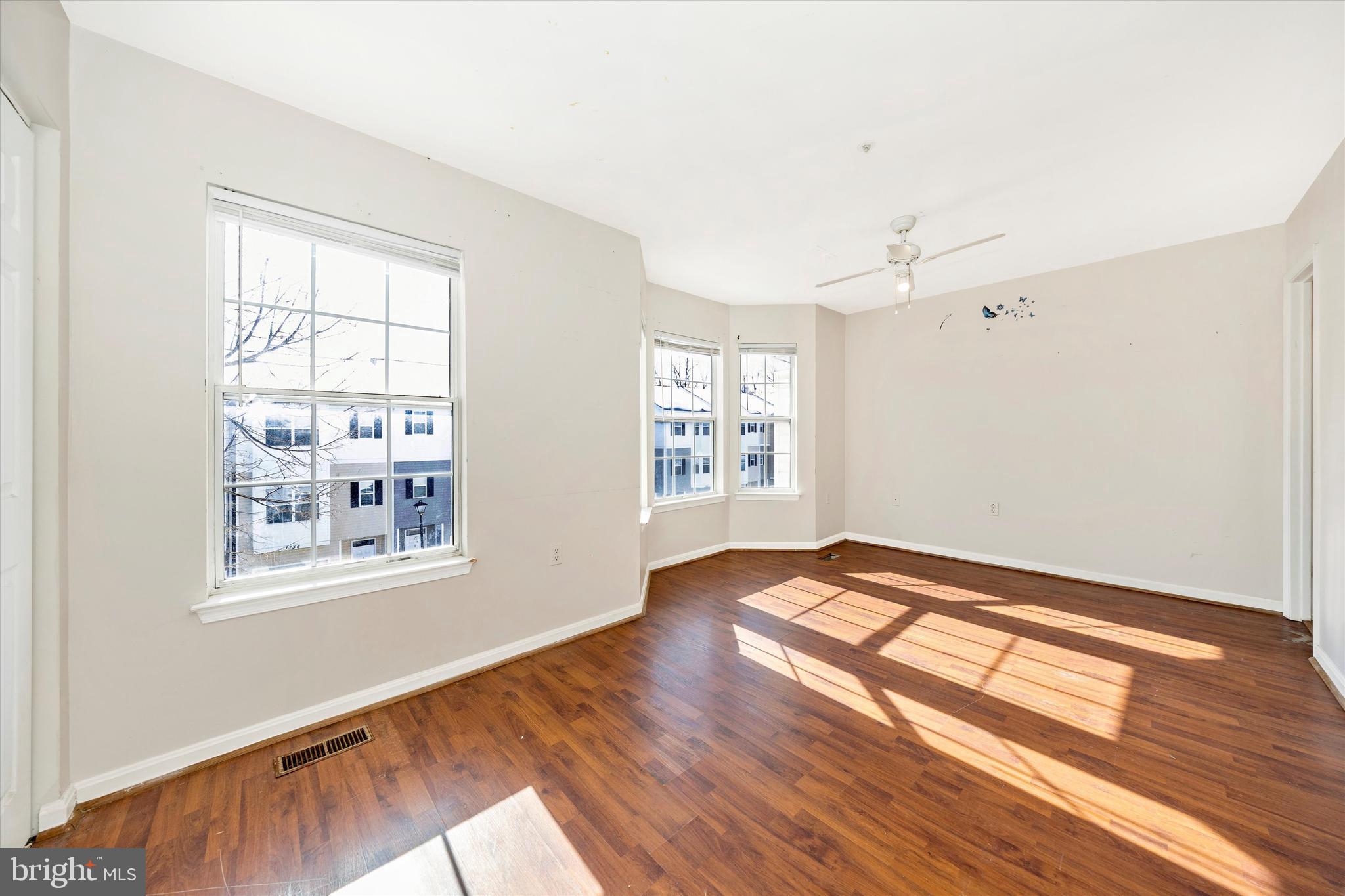 COMMONS OF AVALON - Residential