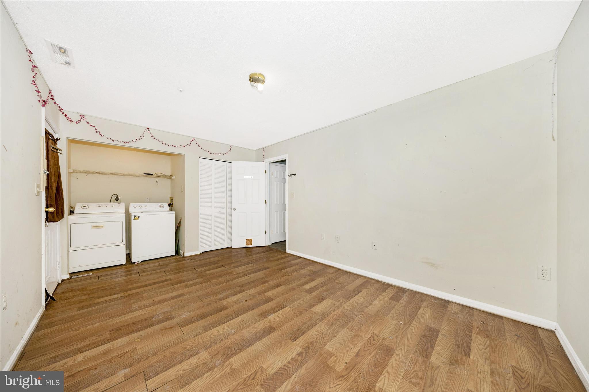 COMMONS OF AVALON - Residential