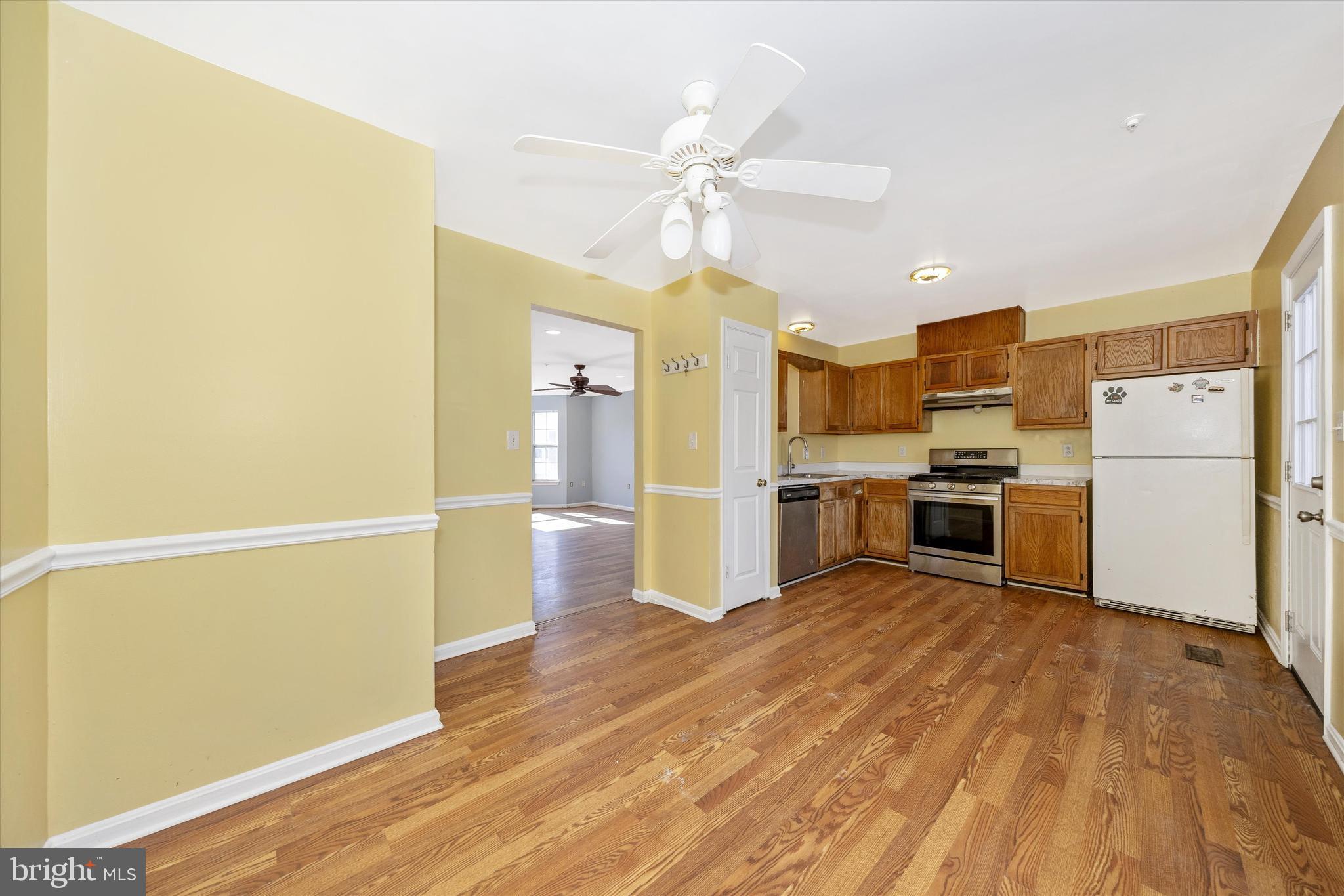 COMMONS OF AVALON - Residential