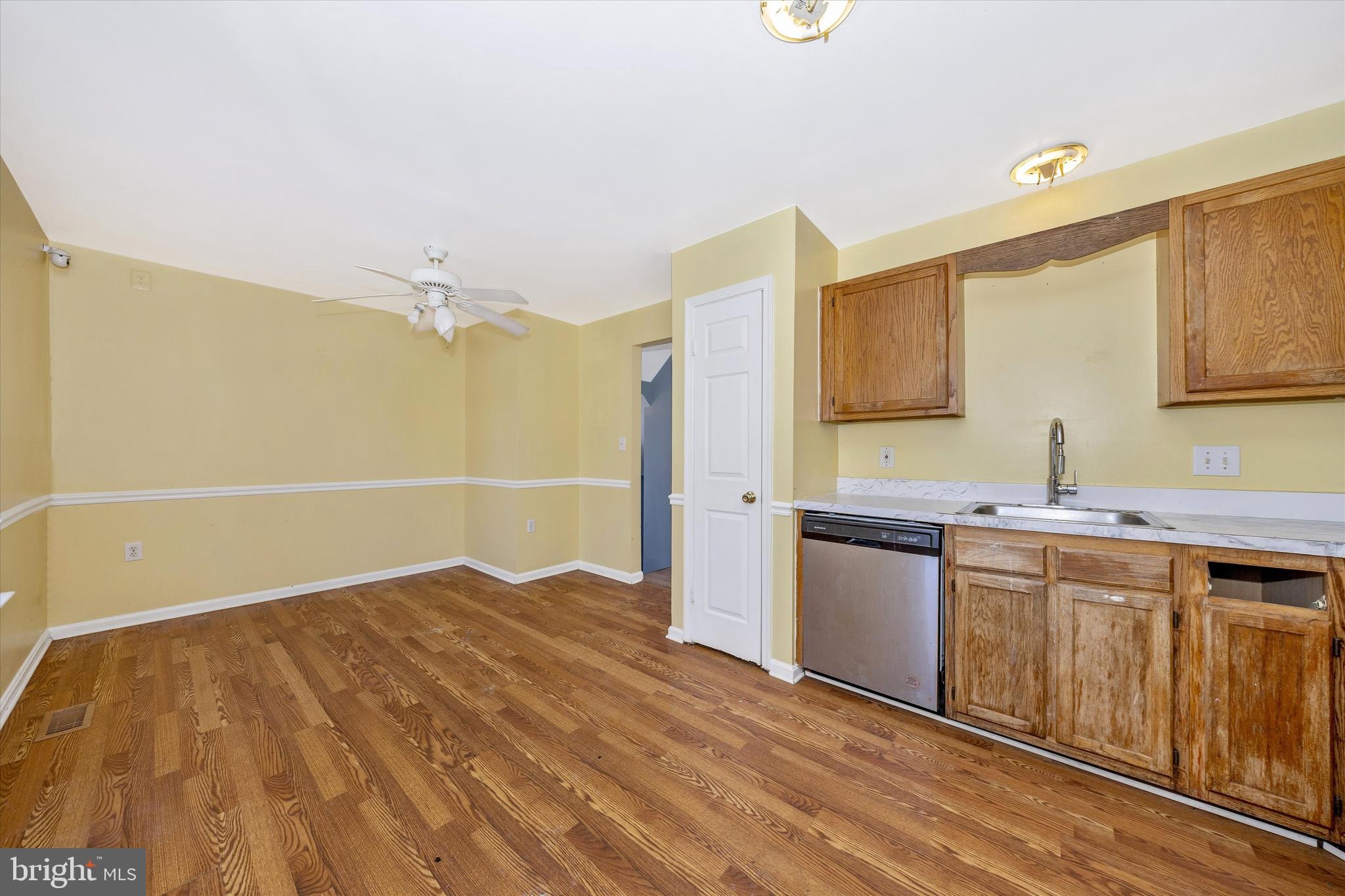 COMMONS OF AVALON - Residential