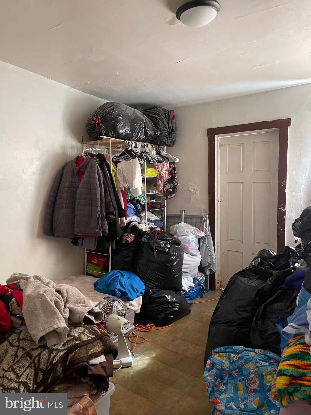 WEST KENSINGTON - Residential