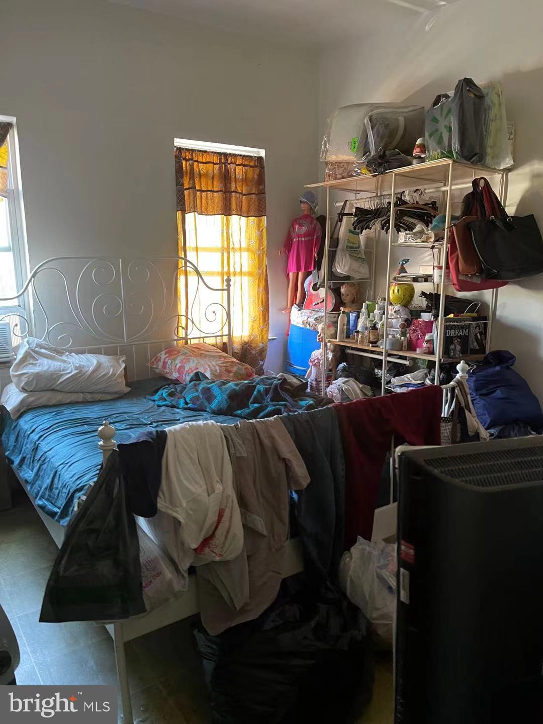 WEST KENSINGTON - Residential