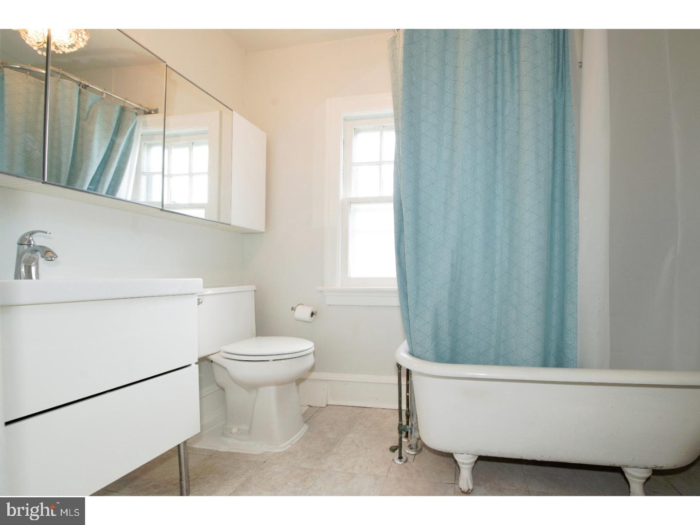 FLOURTOWN - Residential