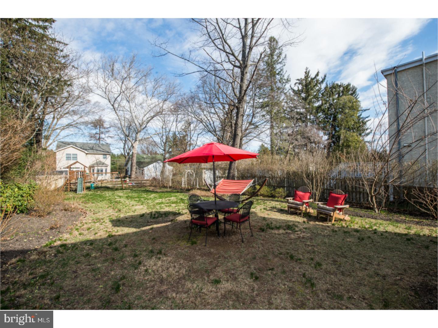 FLOURTOWN - Residential