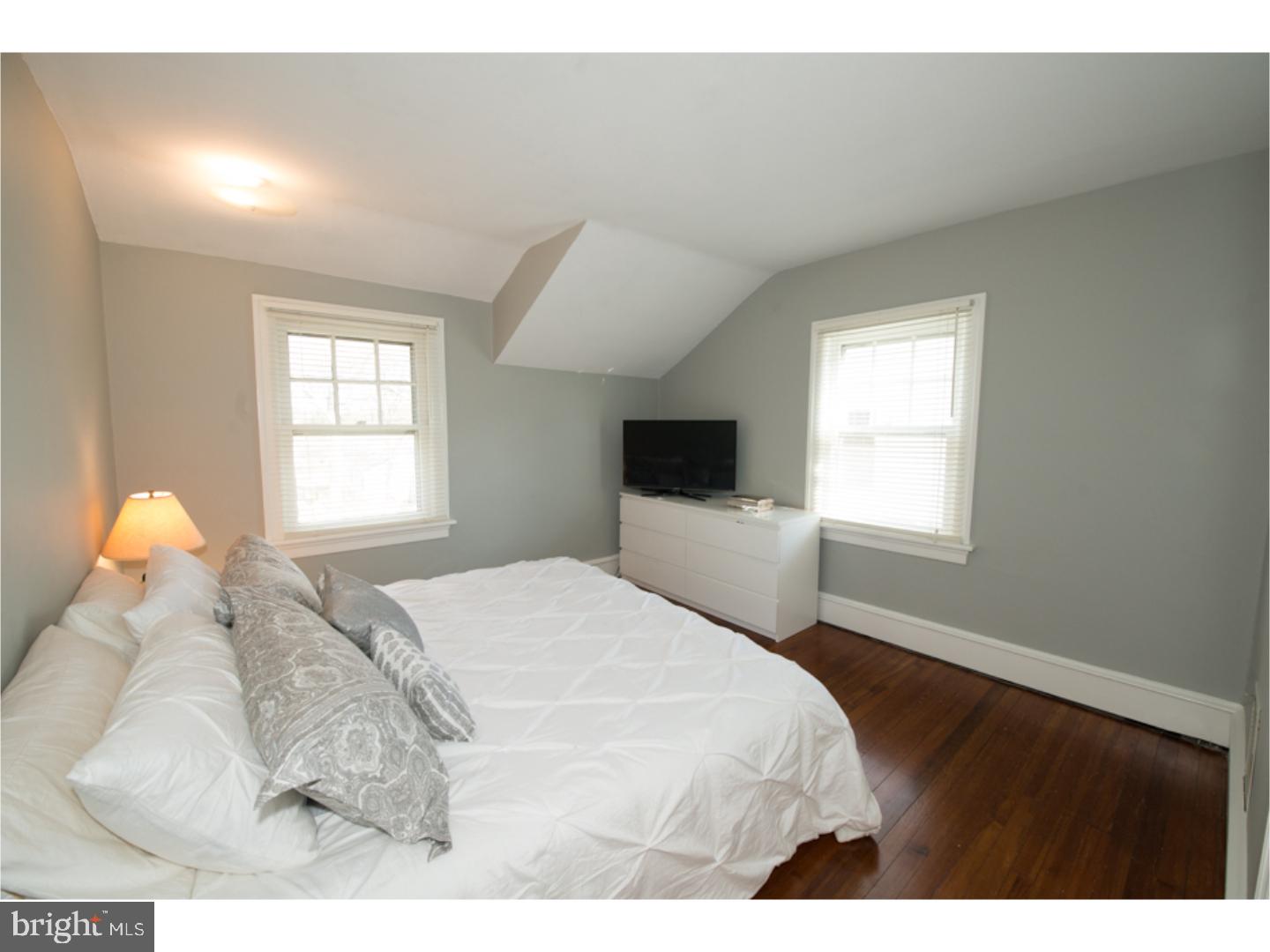 FLOURTOWN - Residential