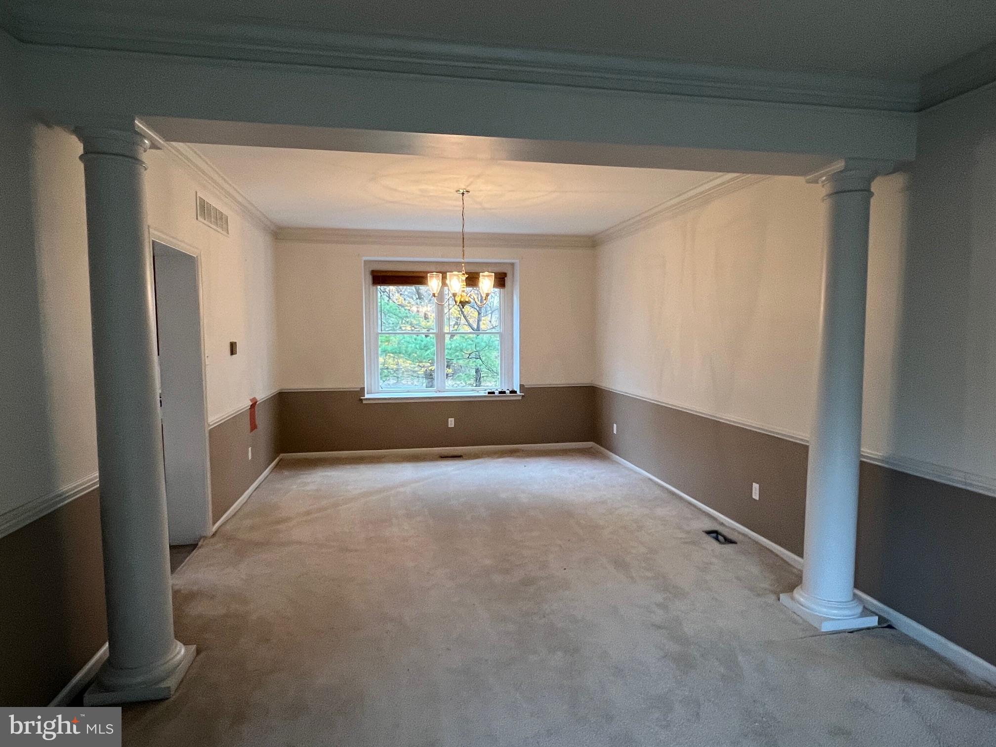 WILLOWDALE CROSSIN - Residential