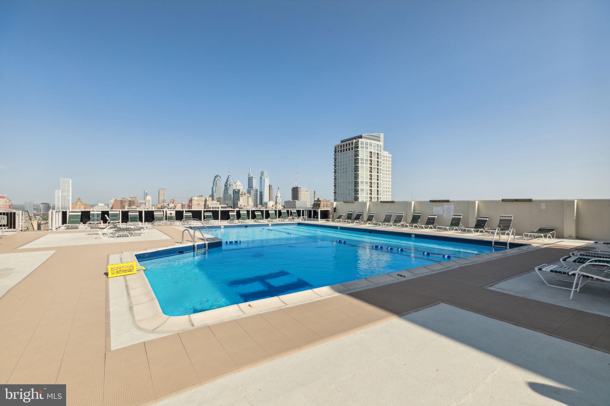 SOCIETY HILL - Residential