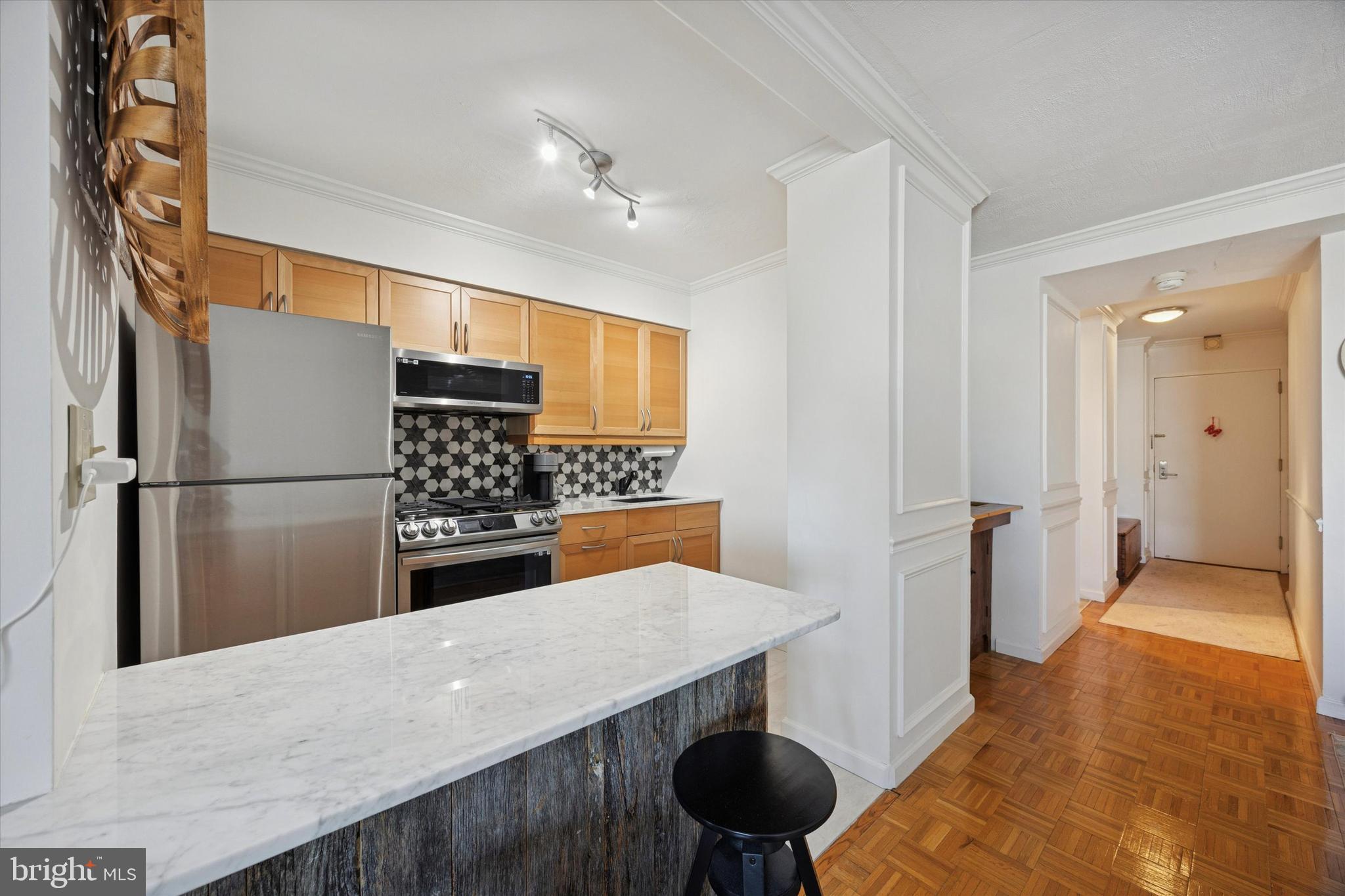 SOCIETY HILL - Residential