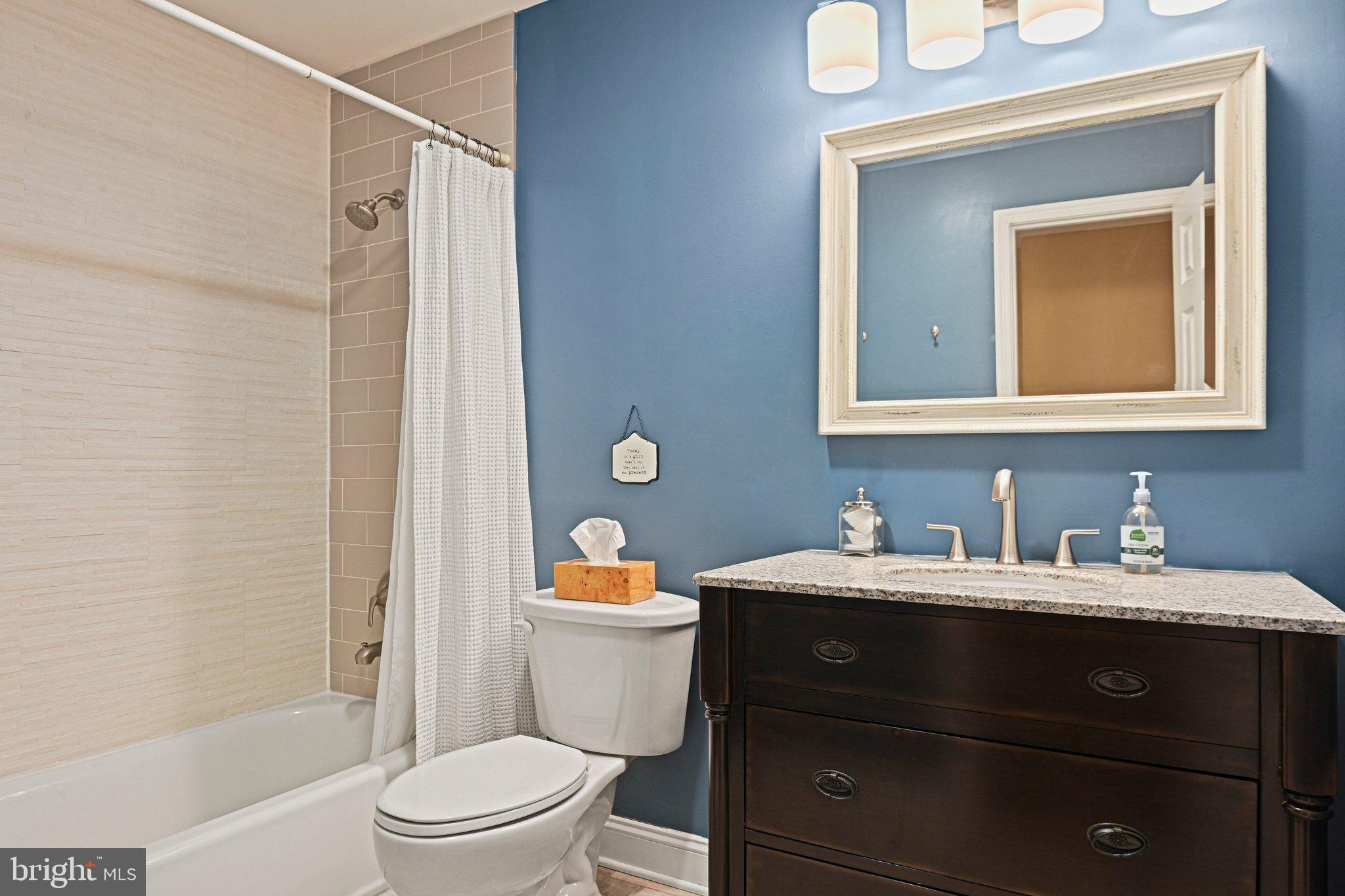 TATTERSALL - Residential