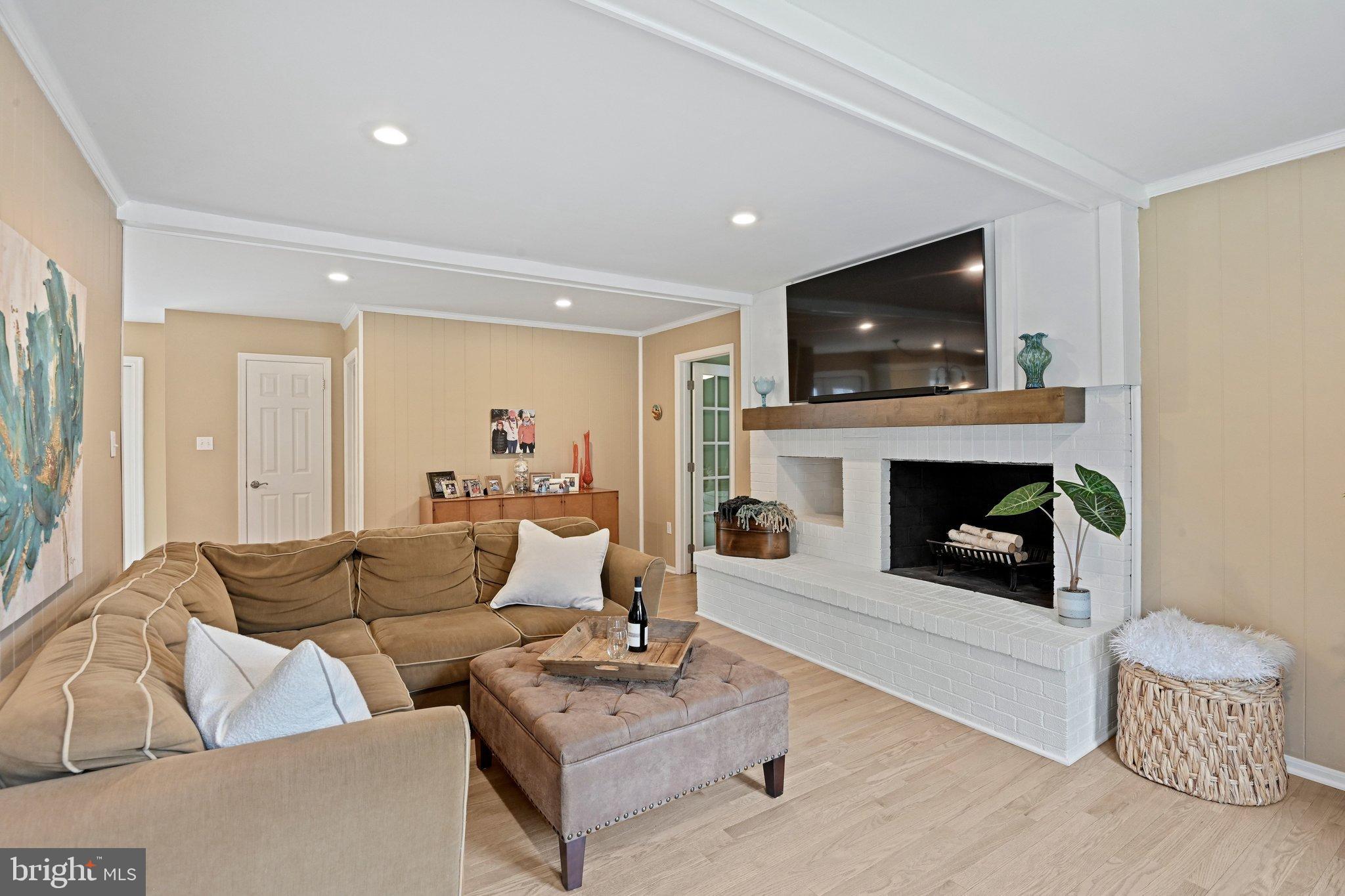 TATTERSALL - Residential