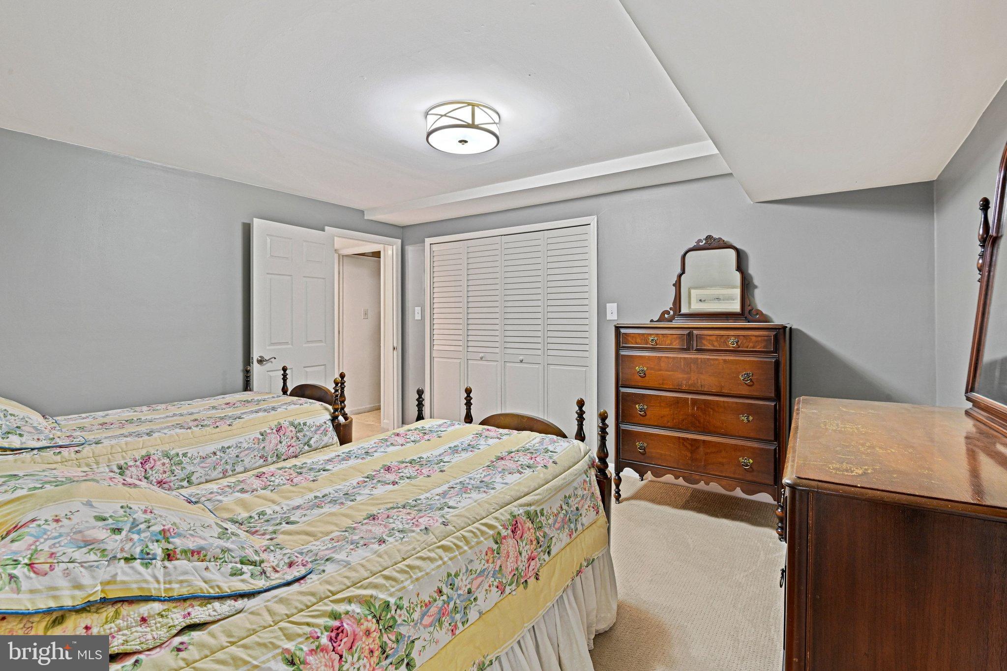 TATTERSALL - Residential