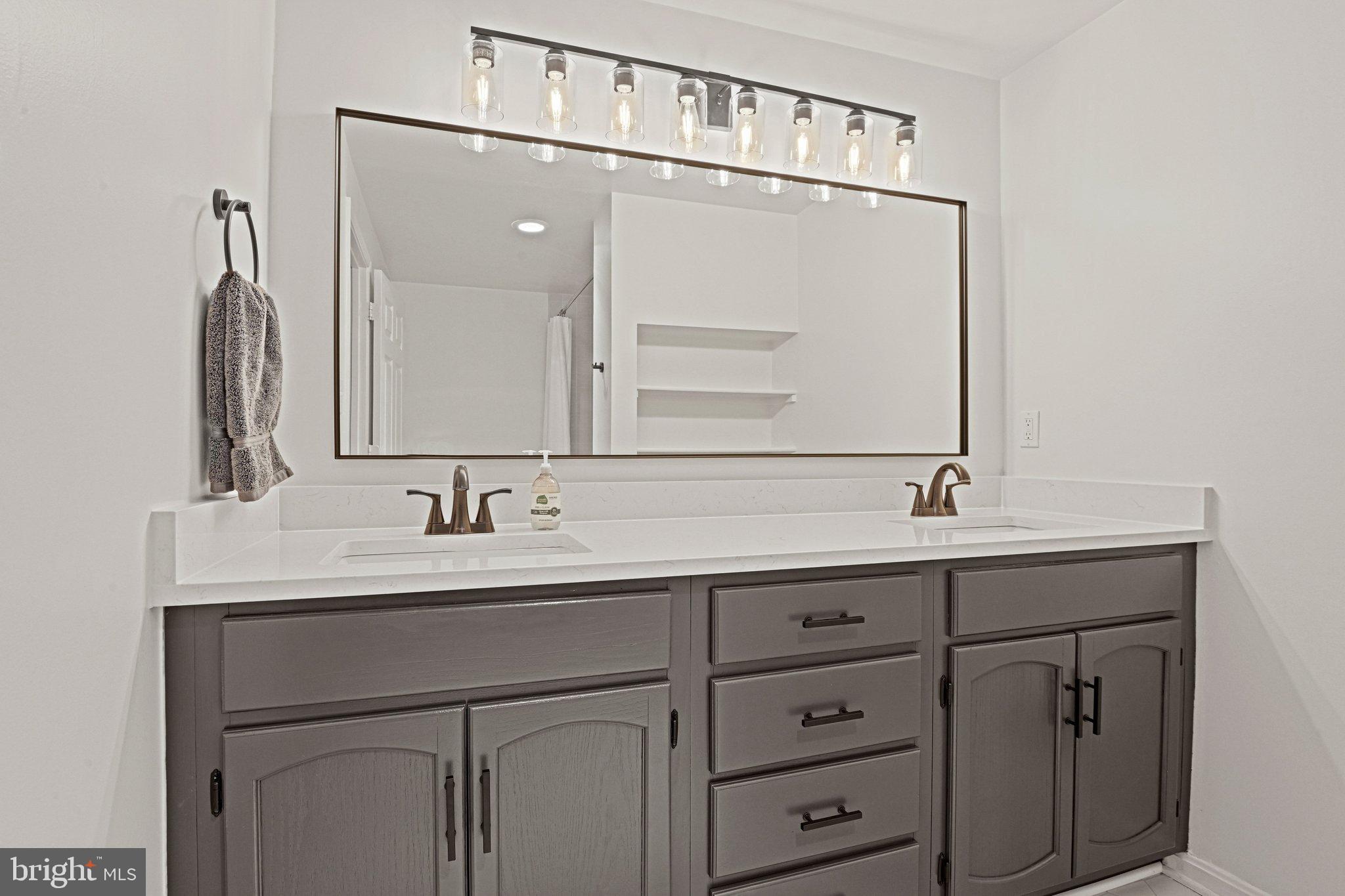 TATTERSALL - Residential