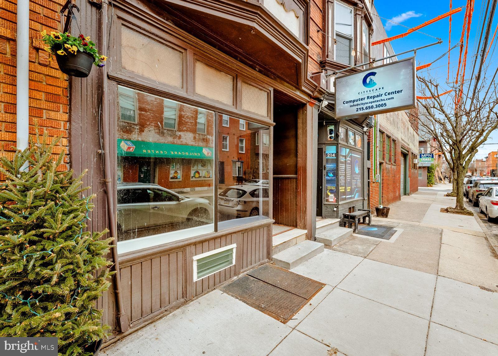 212 FAIRMOUNT AVENUE