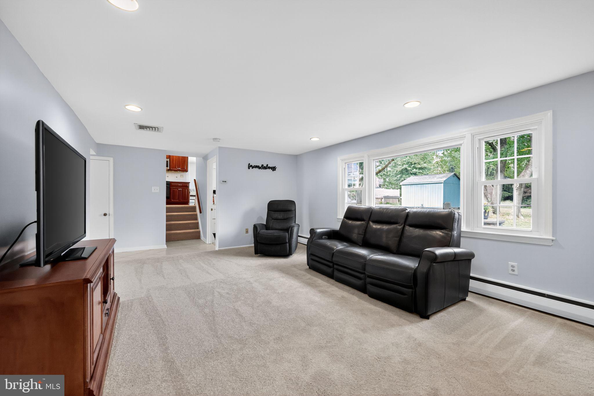 SCOTS GLEN - Residential