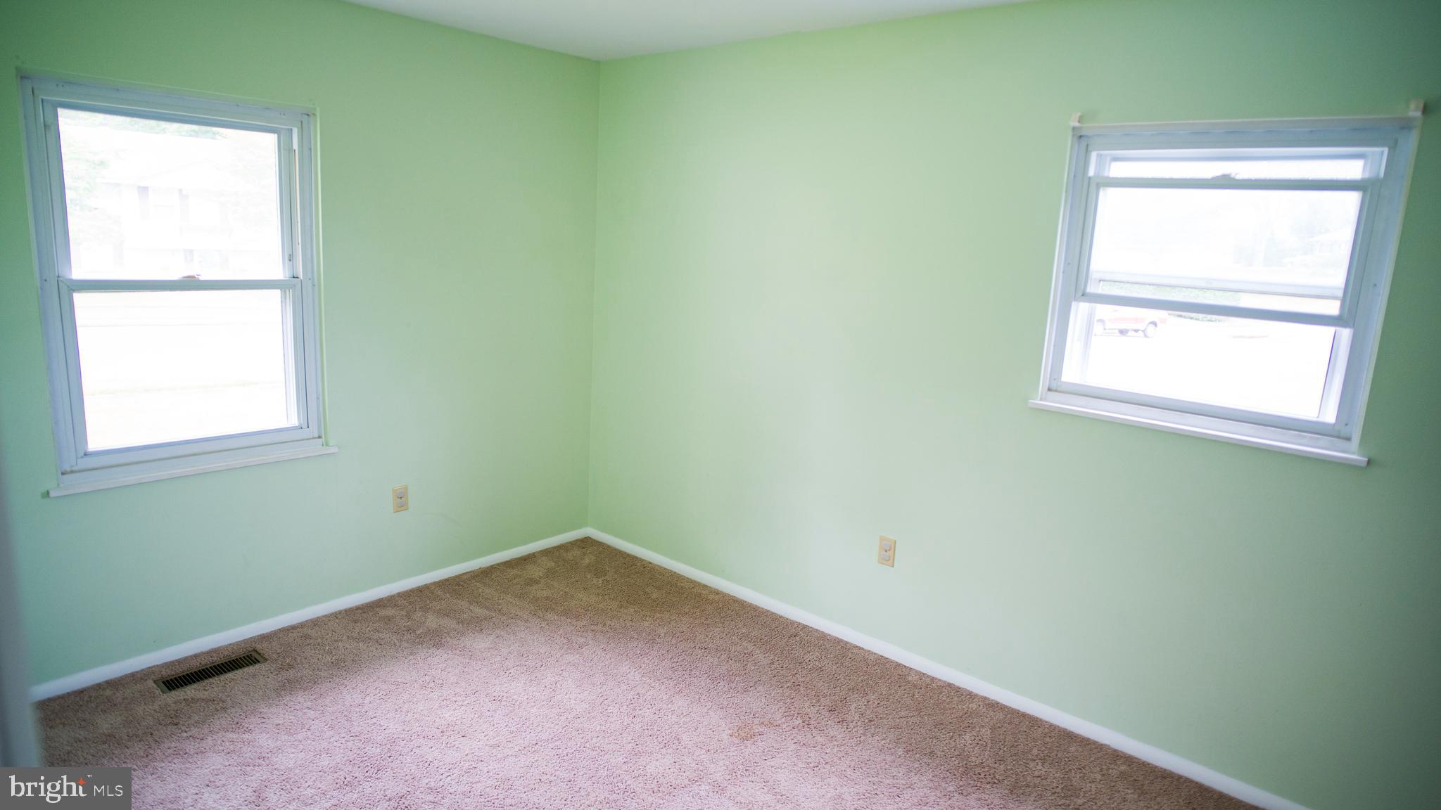 SUBURBIA - Residential