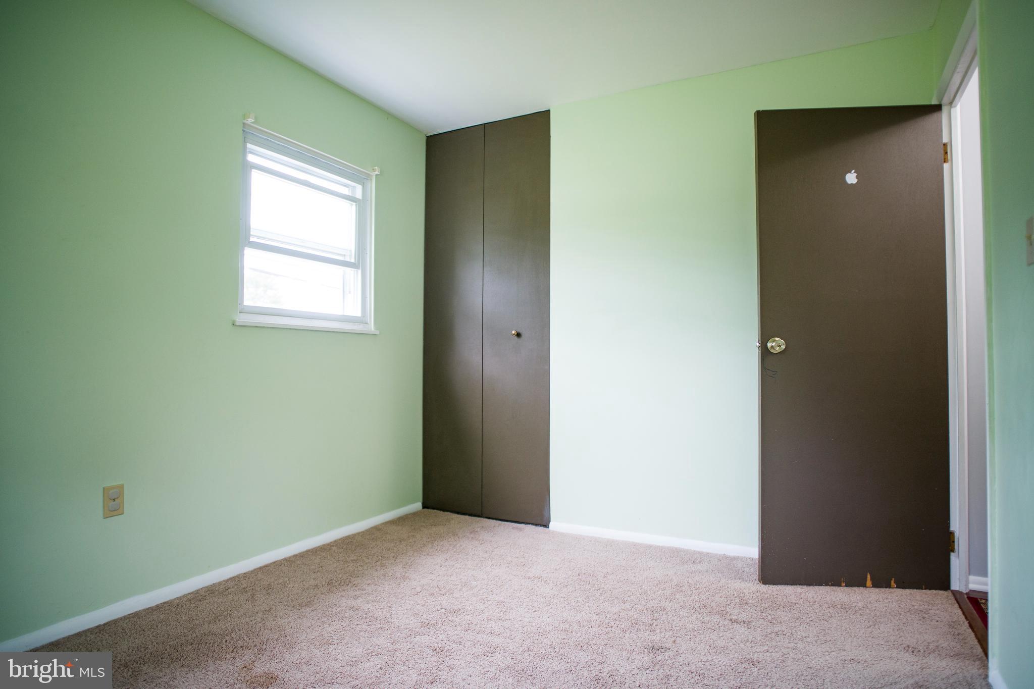 SUBURBIA - Residential