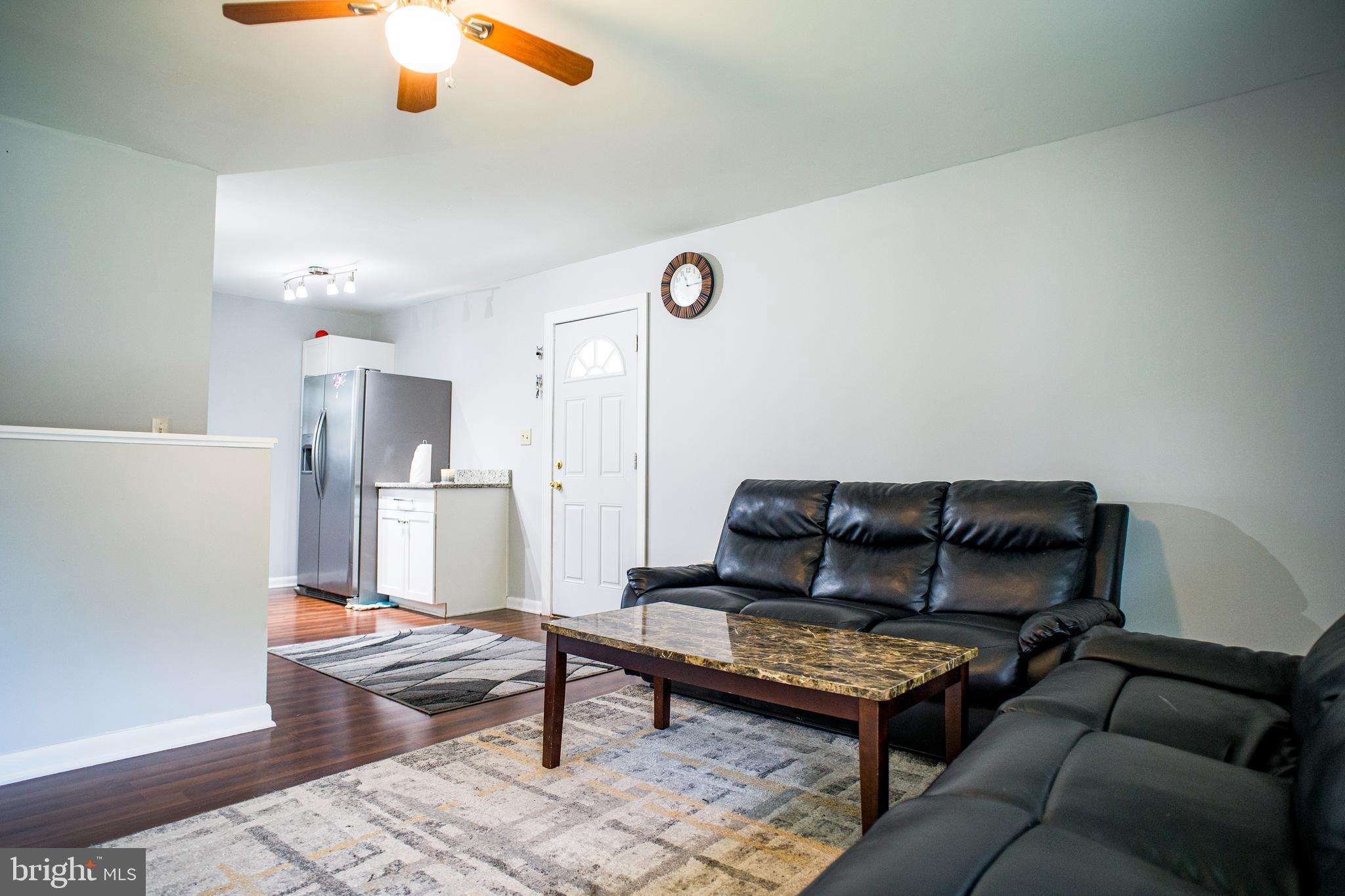 SUBURBIA - Residential