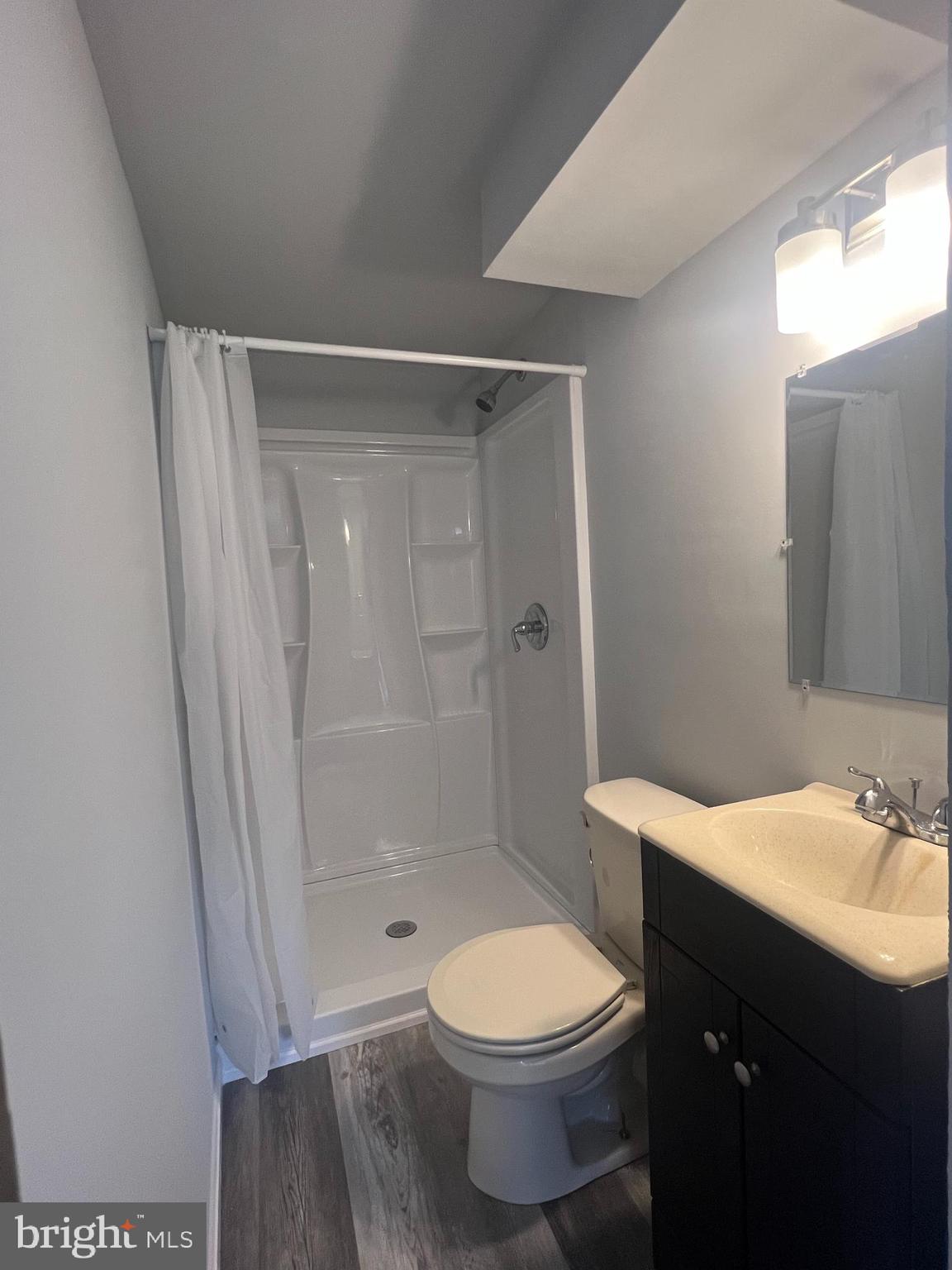 SUBURBIA - Residential