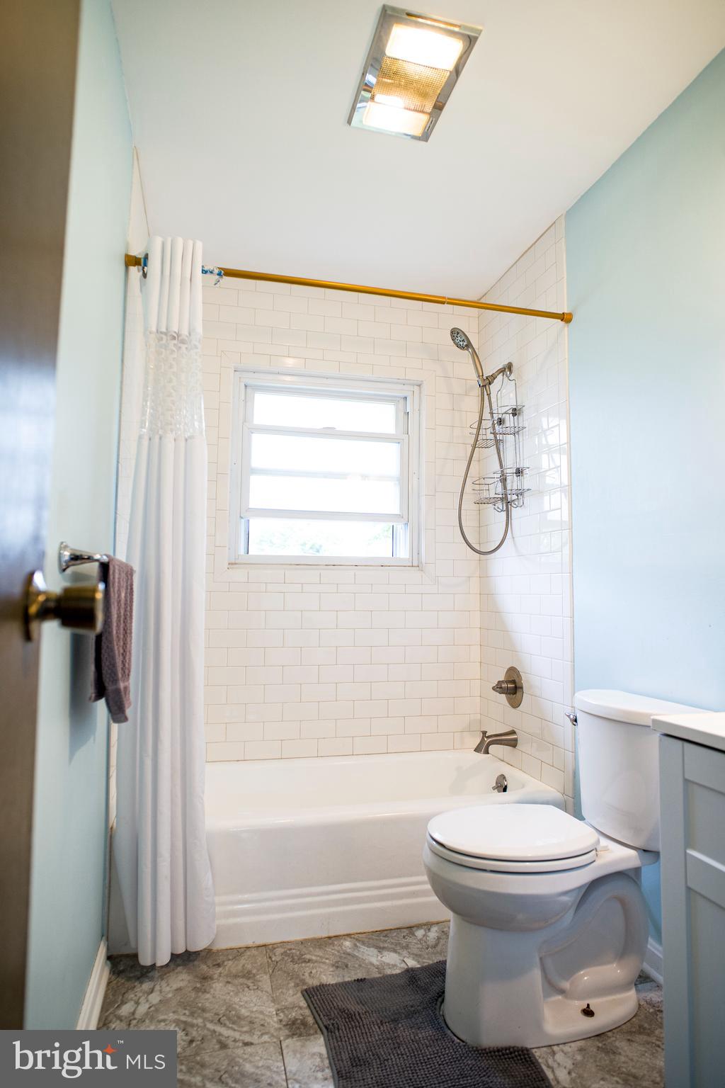 SUBURBIA - Residential