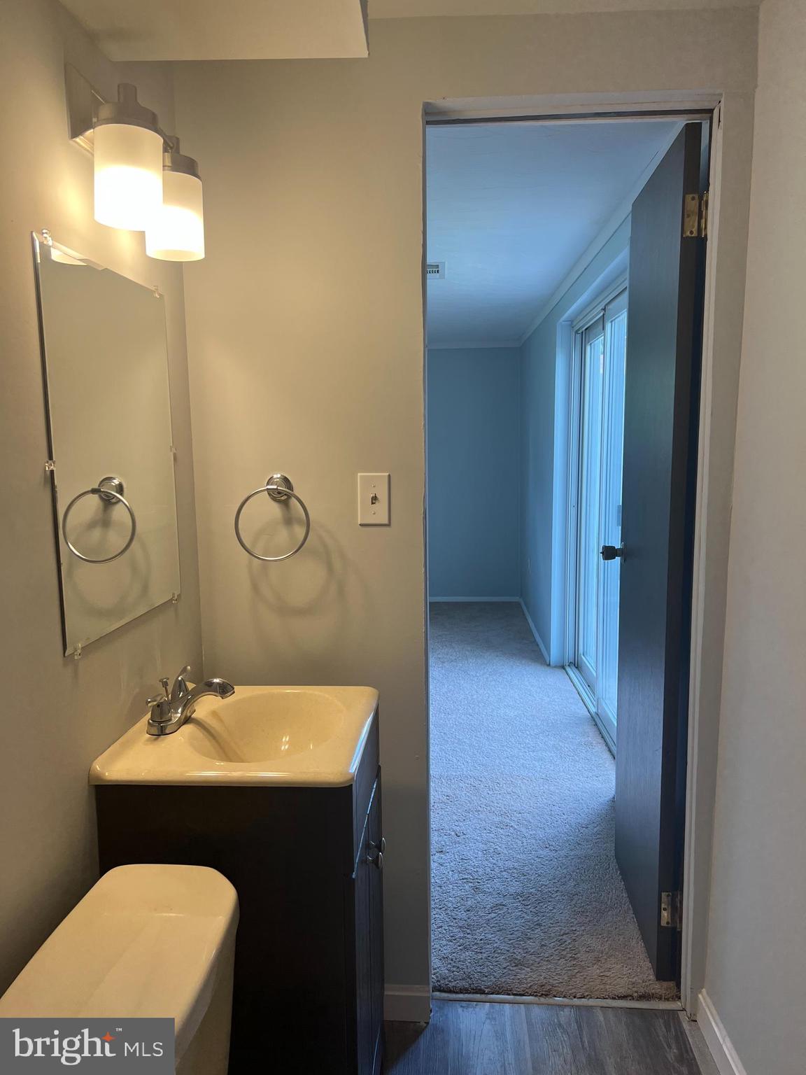 SUBURBIA - Residential