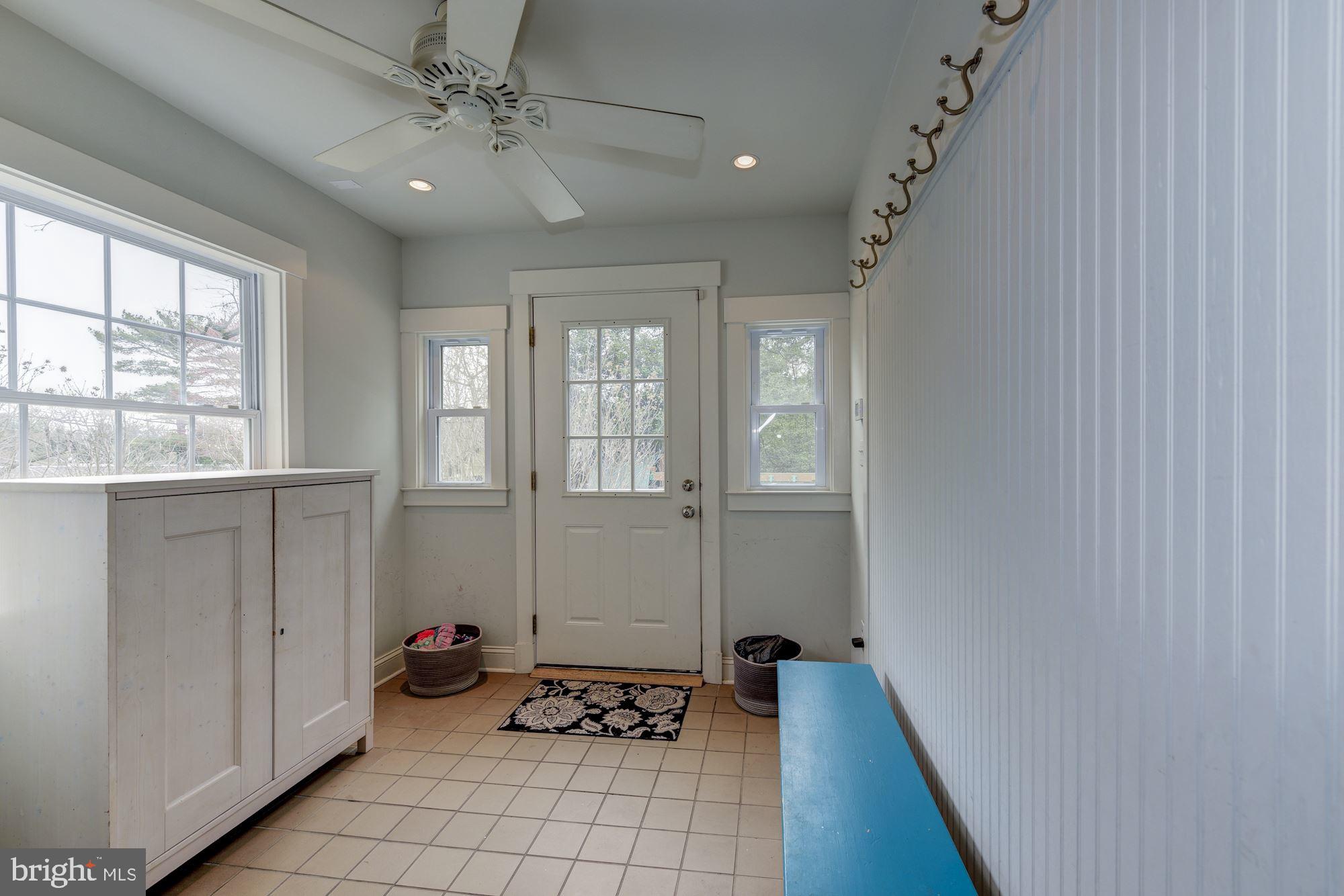 NORTH WOODSIDE - Residential