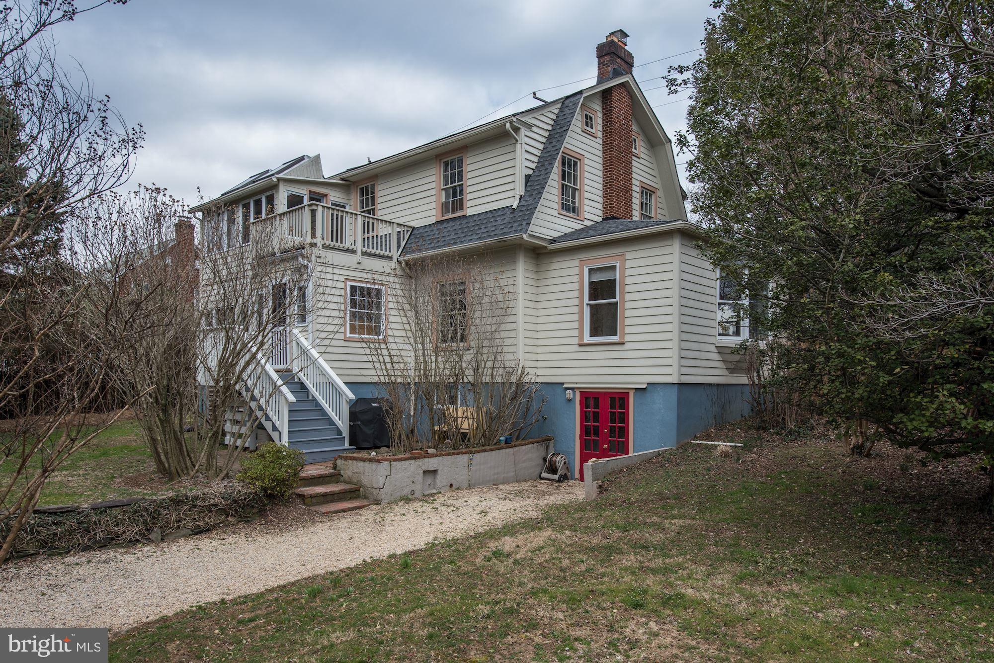 NORTH WOODSIDE - Residential