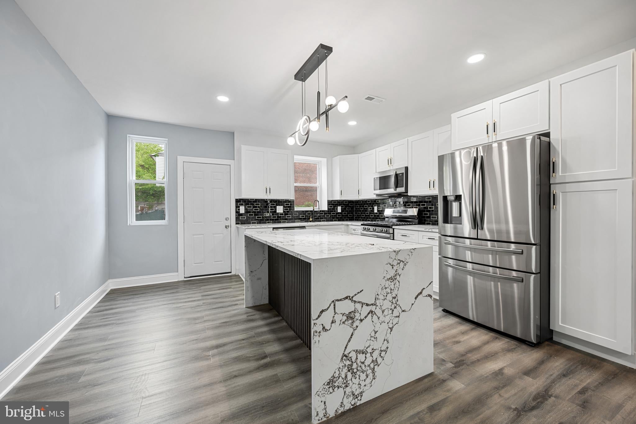 1029 S 54TH STREET