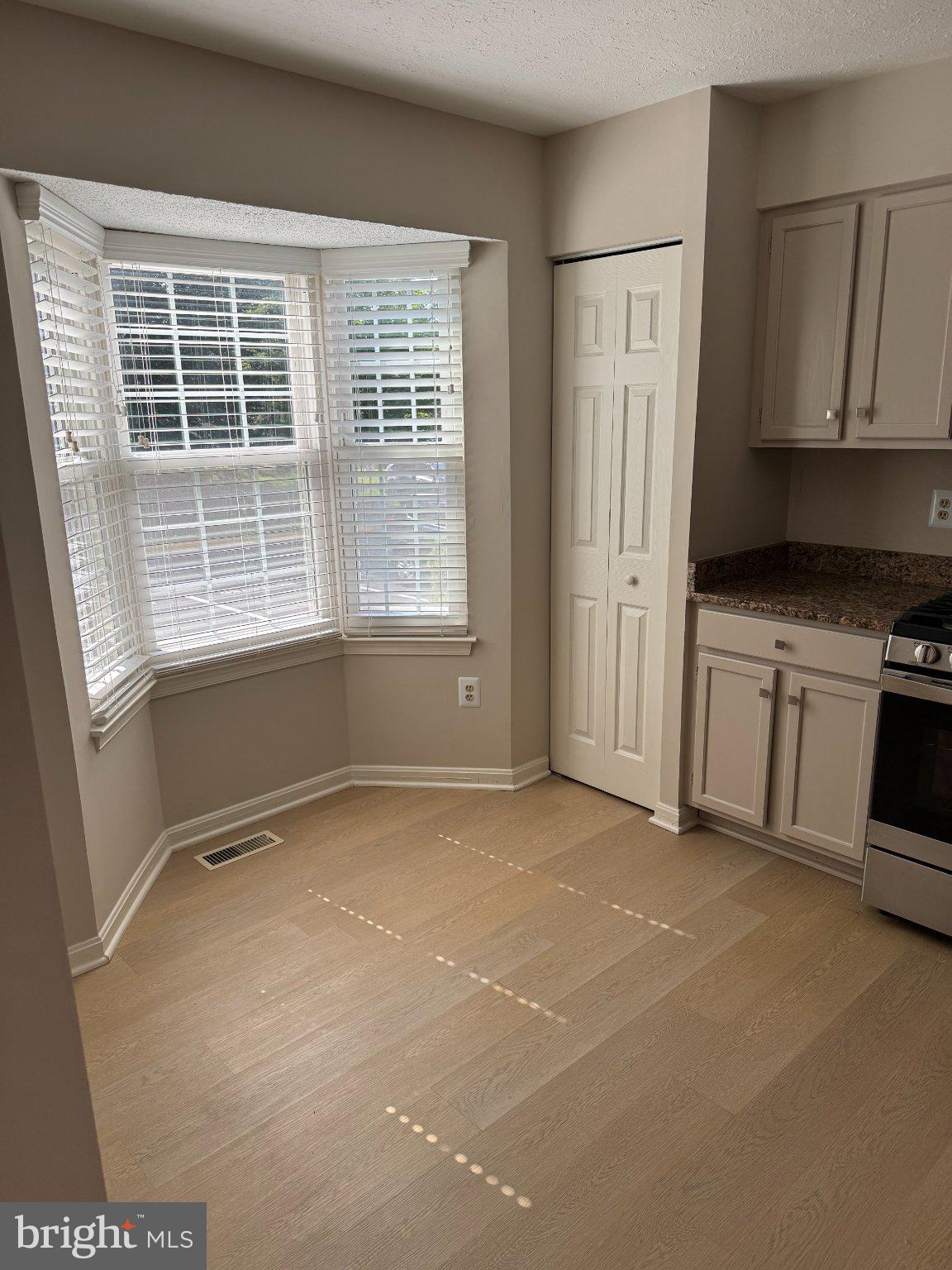 15603 AMBIANCE DRIVE
