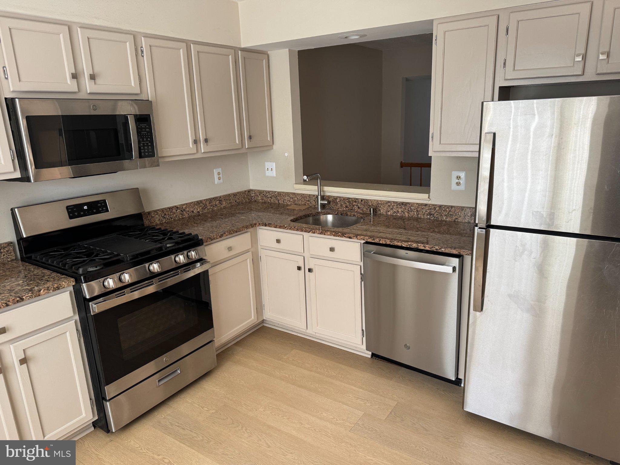 15603 AMBIANCE DRIVE
