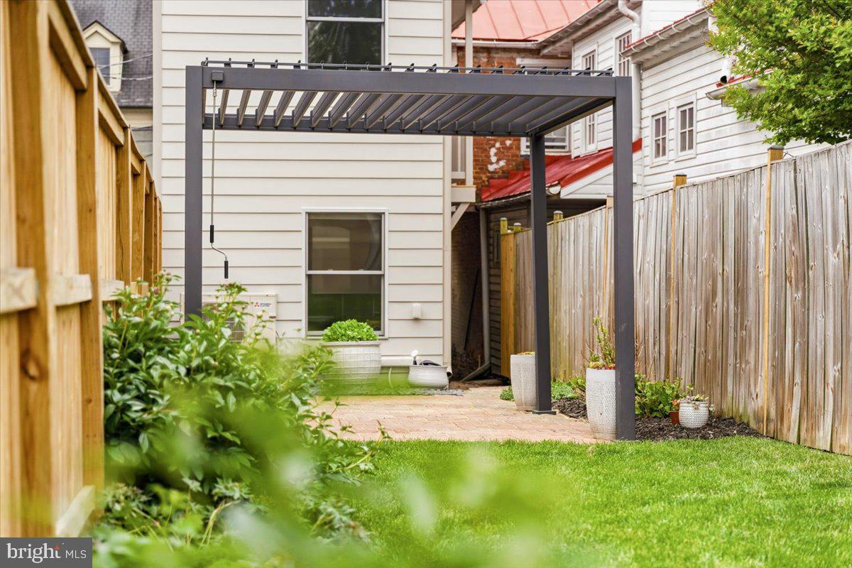 DOWNTOWN FREDERICK - Residential