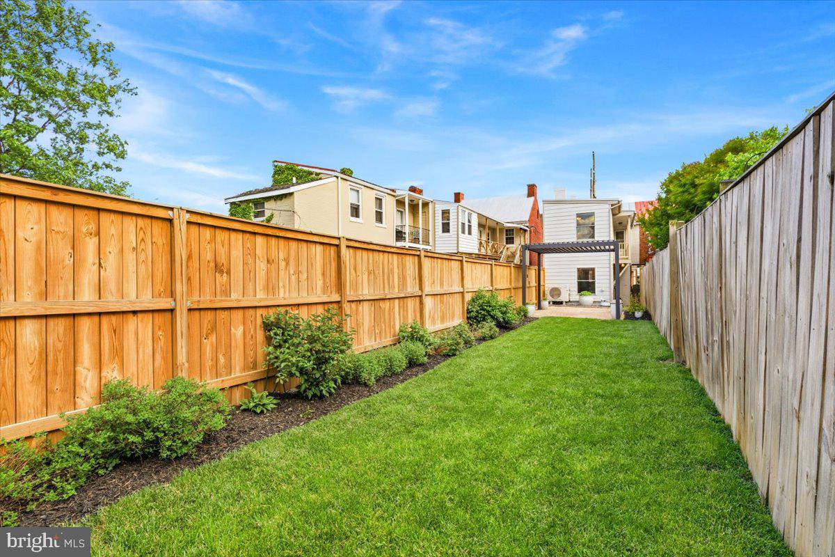 DOWNTOWN FREDERICK - Residential