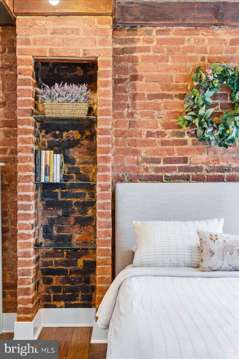 DOWNTOWN FREDERICK - Residential