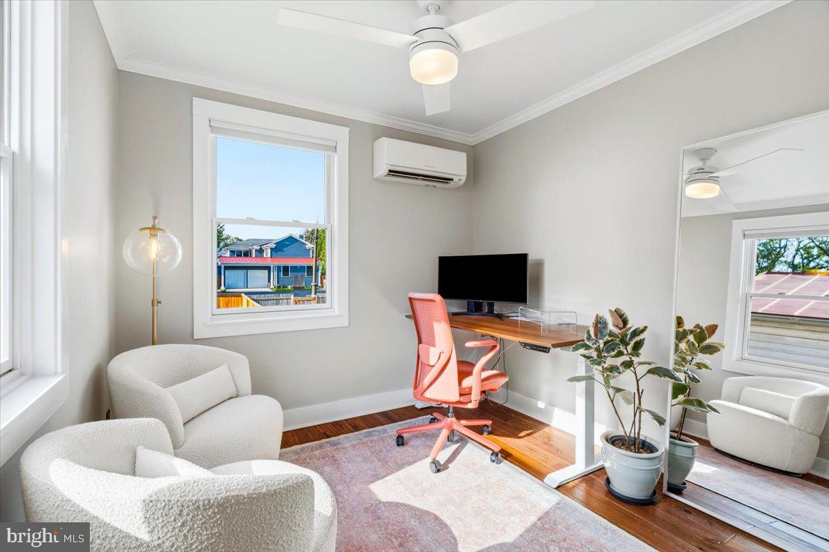 DOWNTOWN FREDERICK - Residential