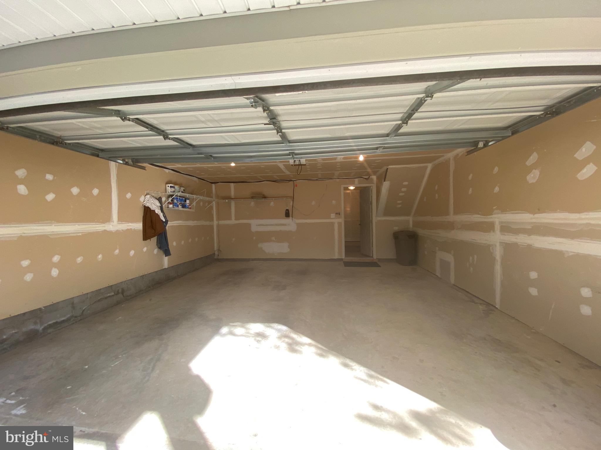 VILLAGES OF WINTERSET - Residential